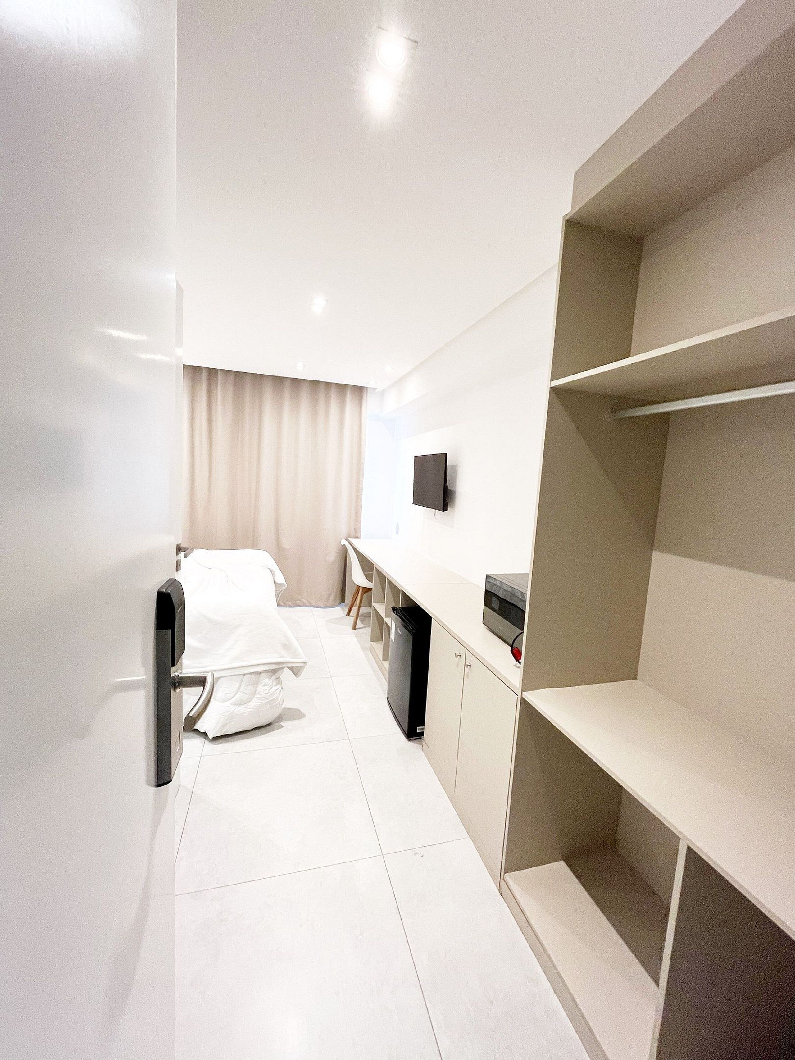 Arpoar Suites By Day By Day