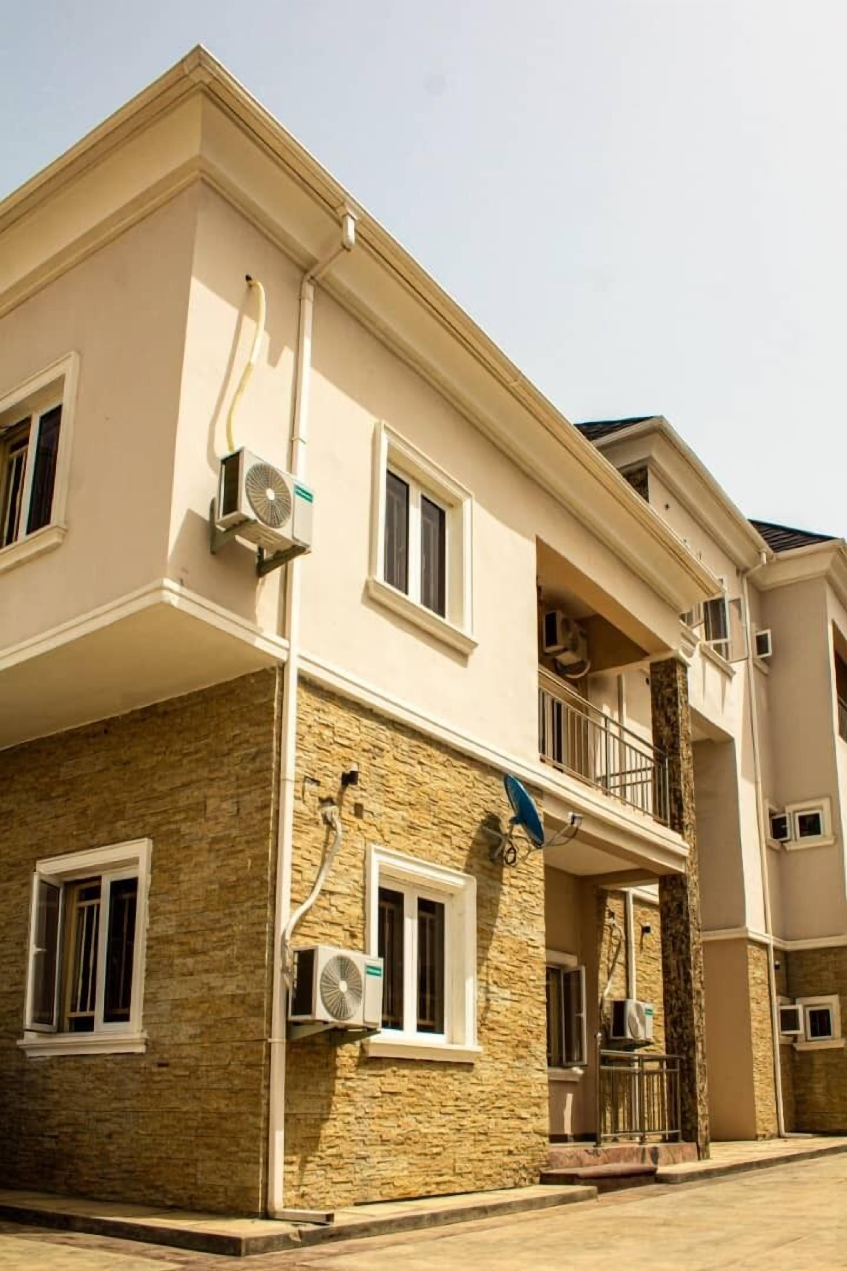 Hilton Summer Apartments