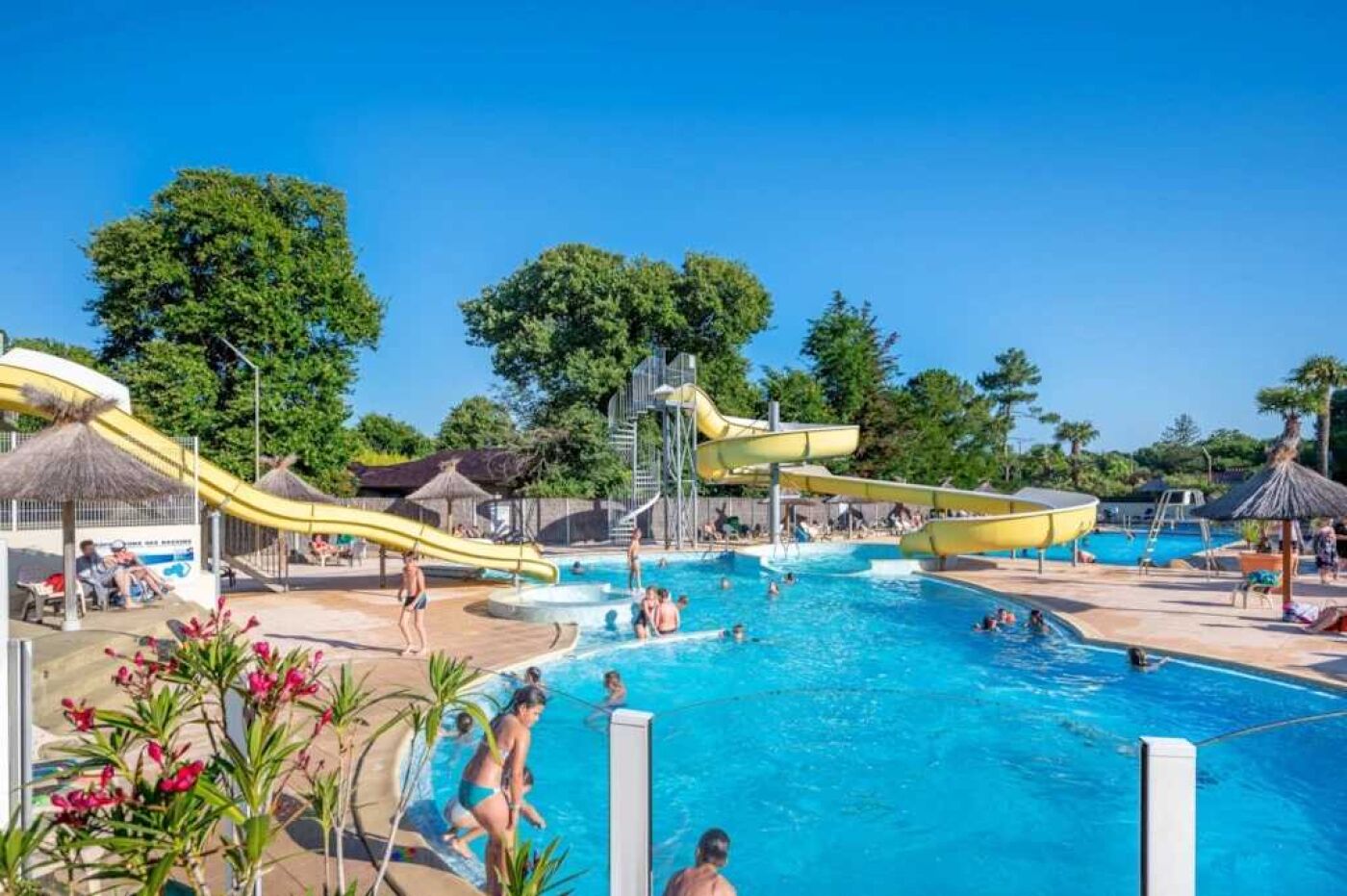 Chalet 4 étoiles - Piscine  - eeccei