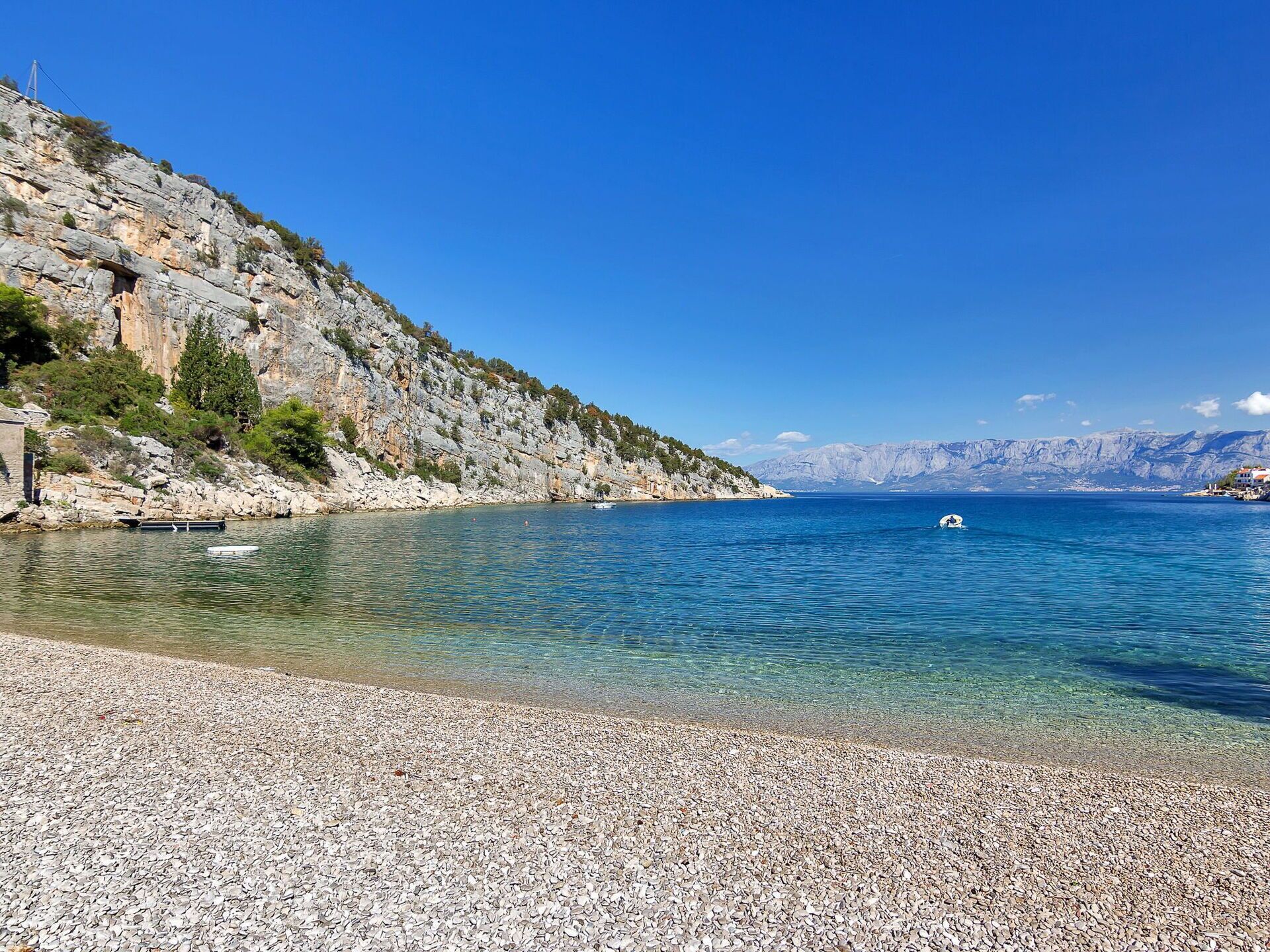 Lovely apartment for 2 people with A/C, WIFI, TV, terrace and parking