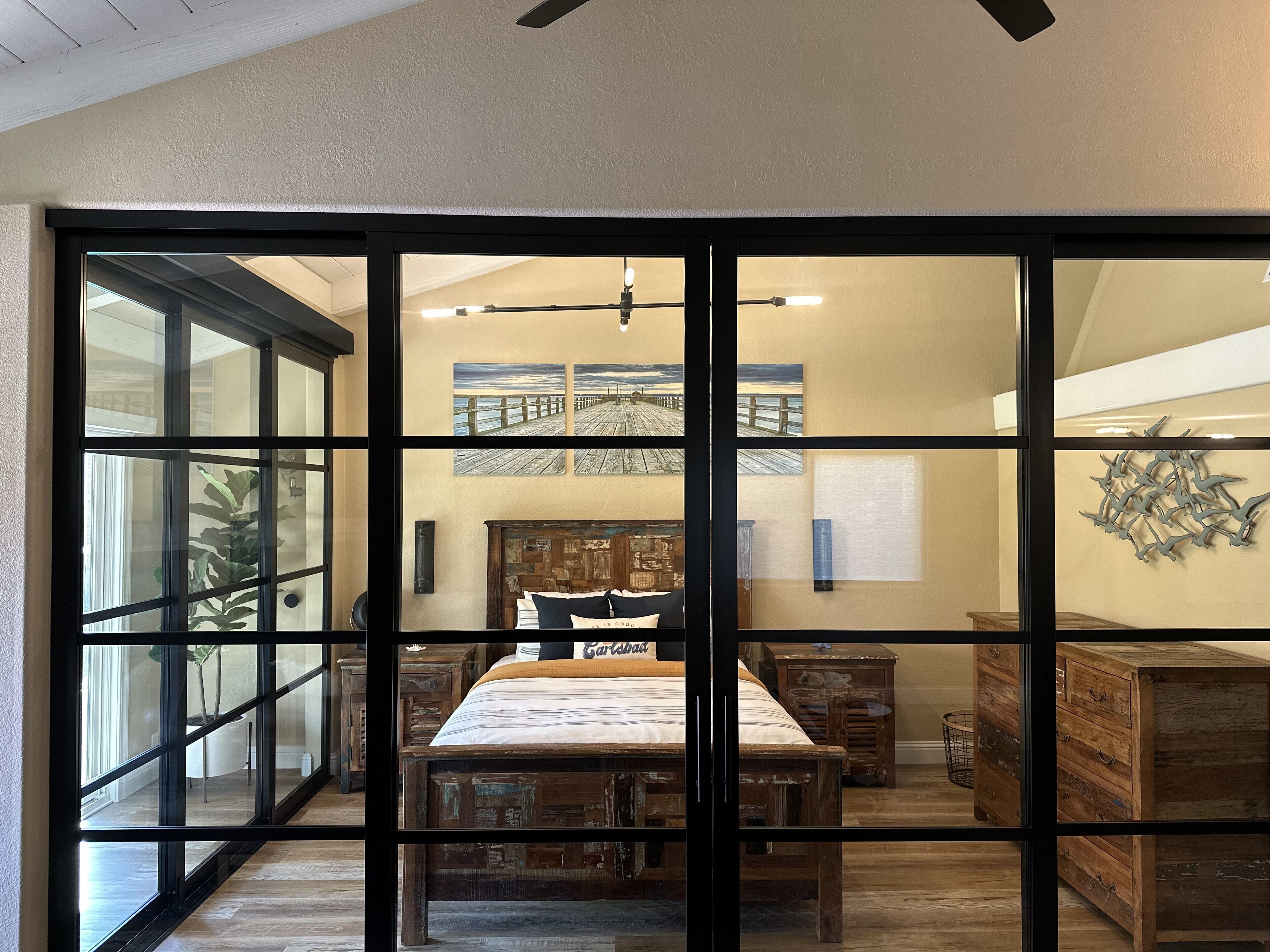 Peaceful Oasis - Luxurious 1 BR end unit townhome. \n30 day min. Available 6/9/24