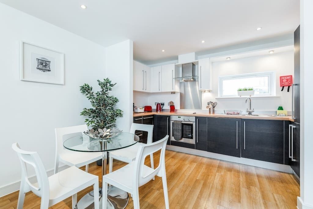 13 Abbots Yard - 2 bedroom apartment