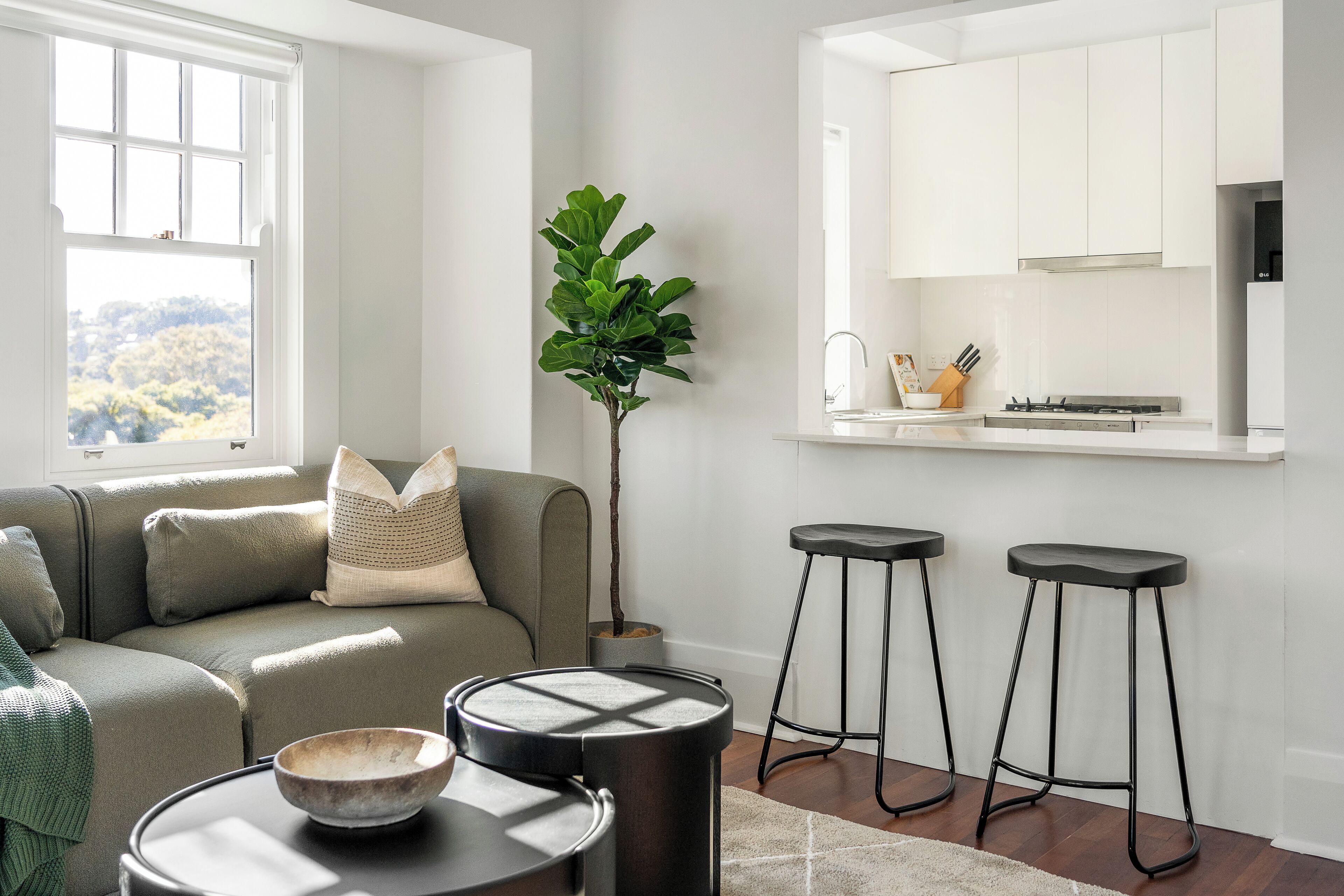 Bondi Junction Apartments by Urban Rest