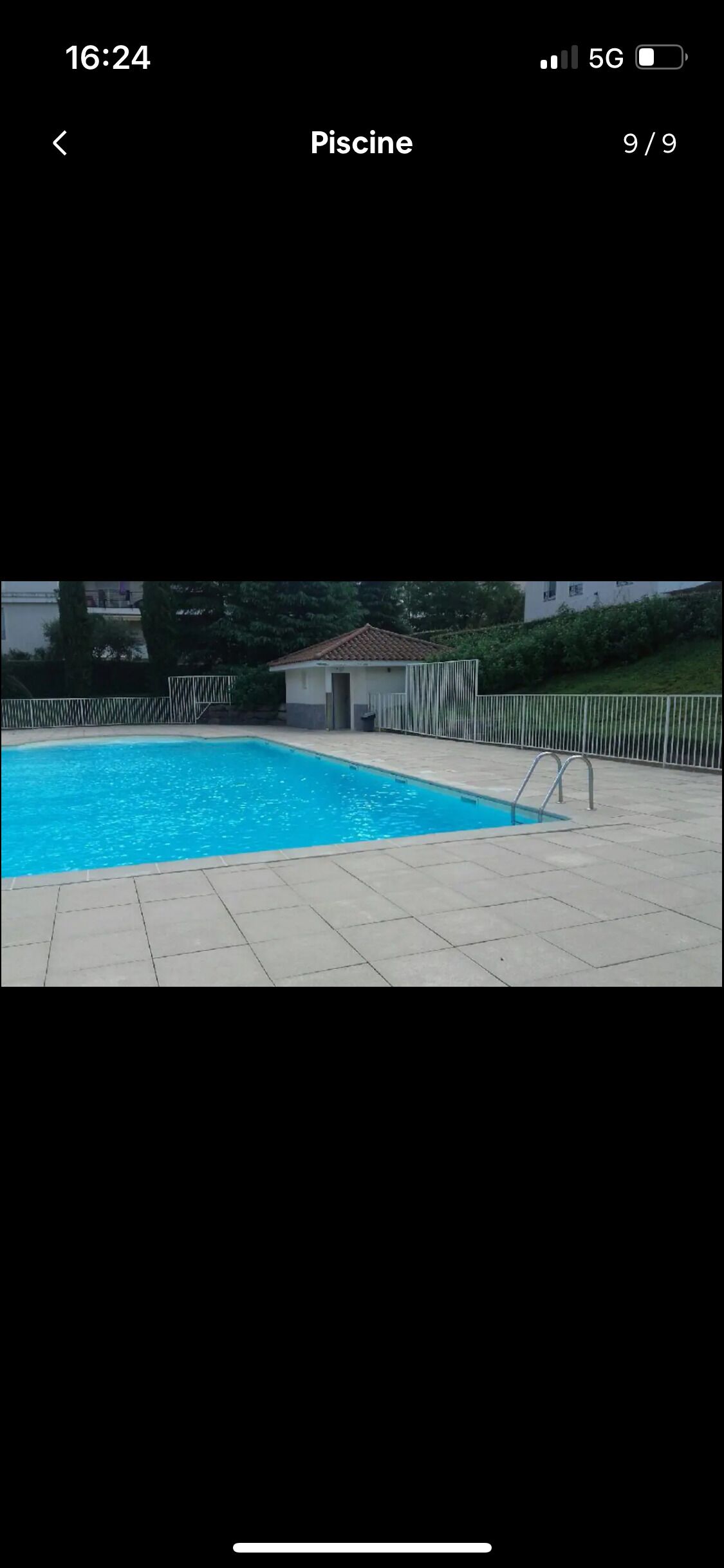 Appartement Avec Piscine et Garage à Tassin