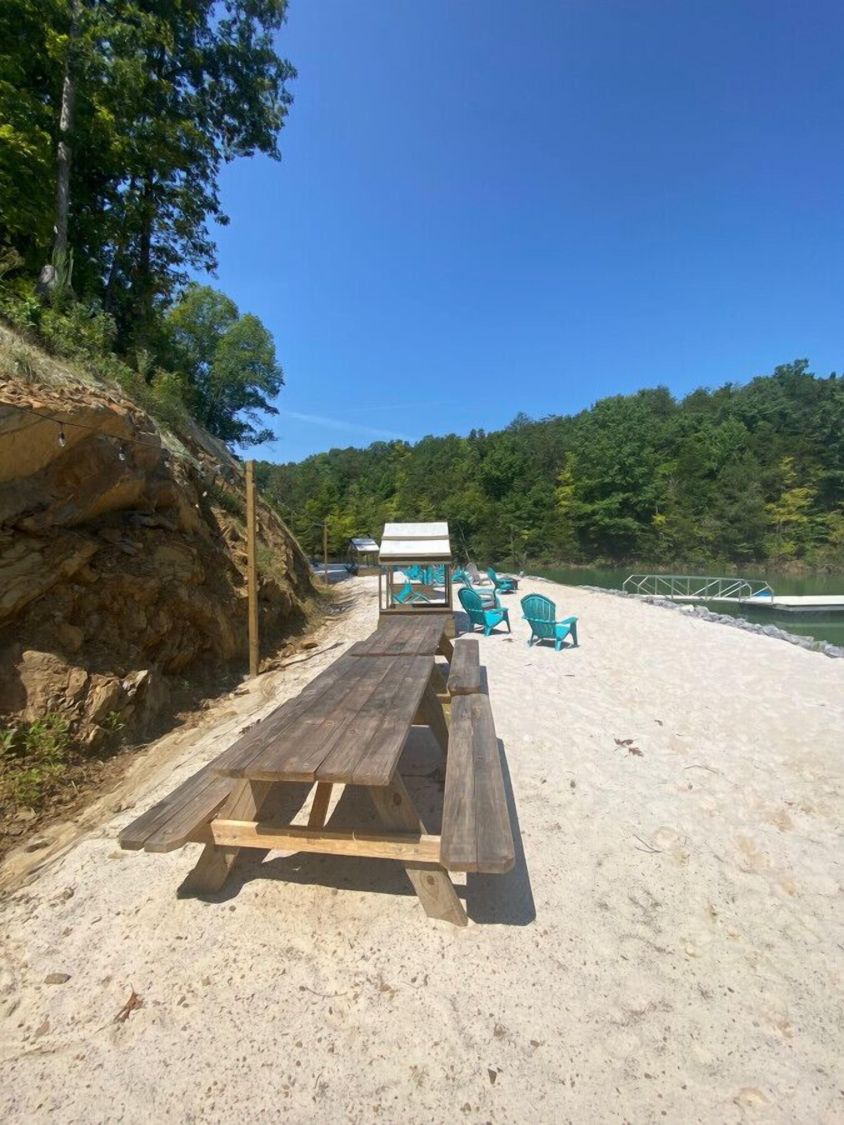 Secluded Smoky Cabin w/ Hot Tub, Deck & Designer Interiors