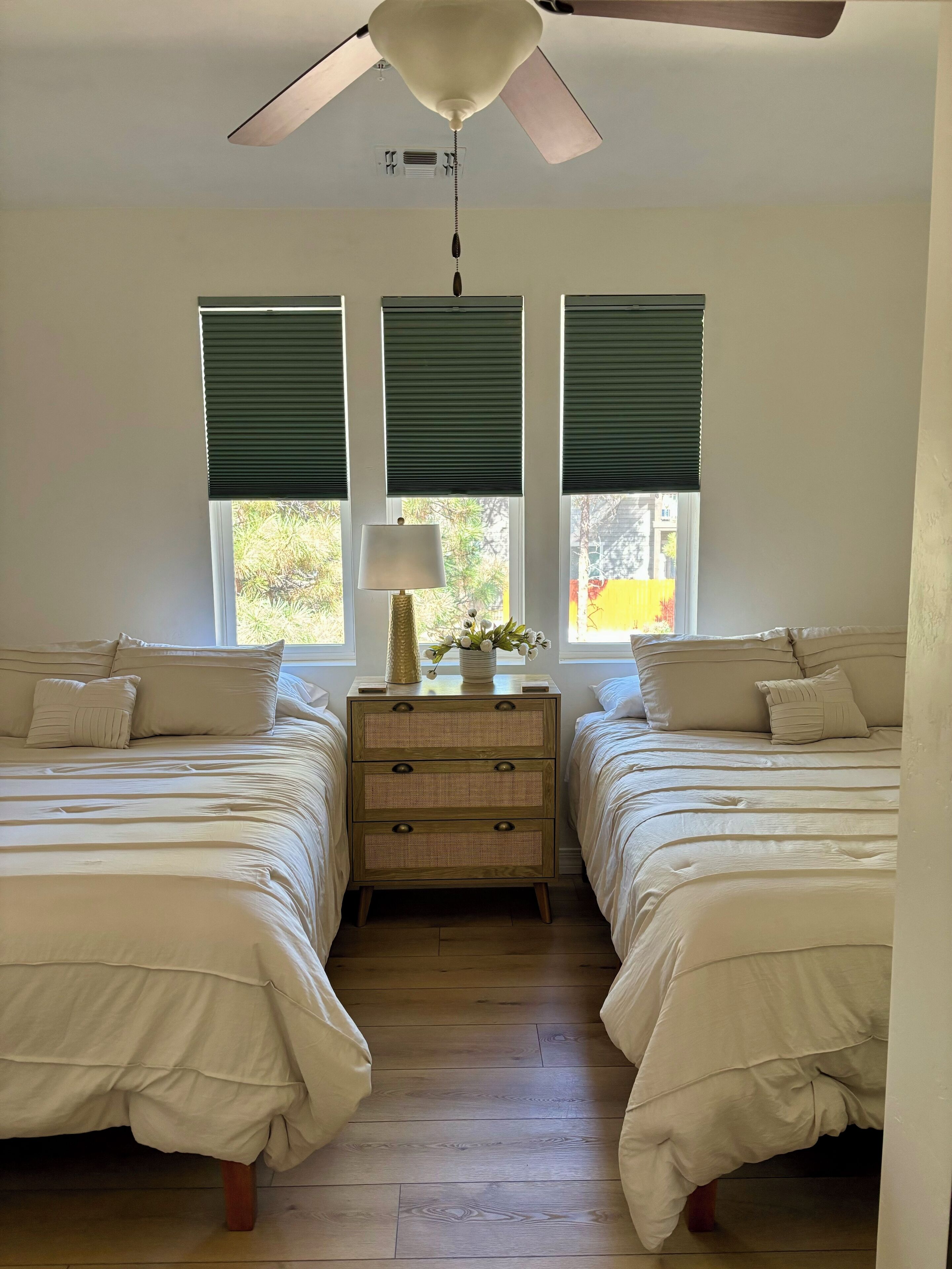 Charming and recently upgraded  3-bedroom townhome with AC in Flagstaff.