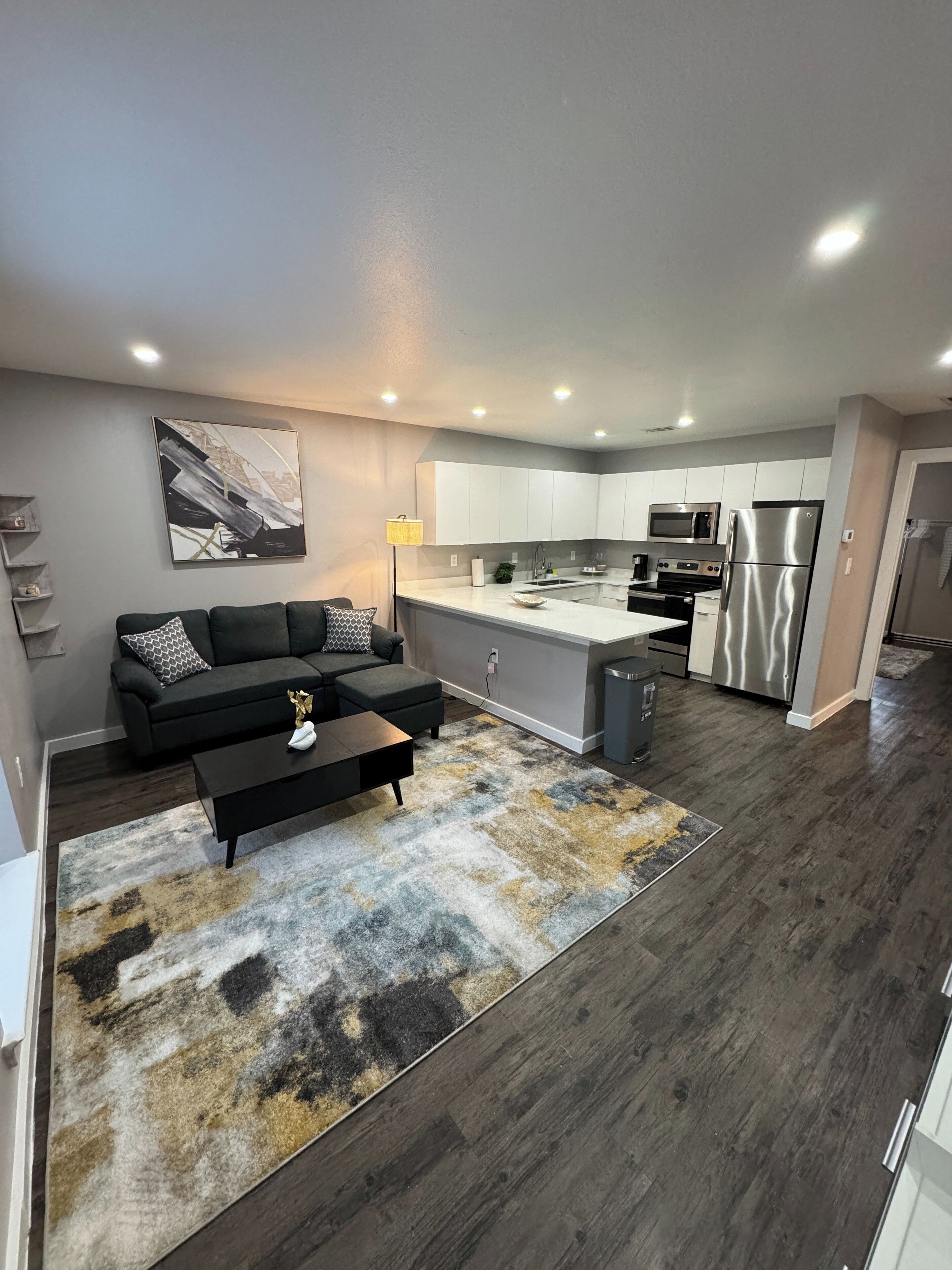 Downtown Dallas - Modern 1Bed 1Bath Escape