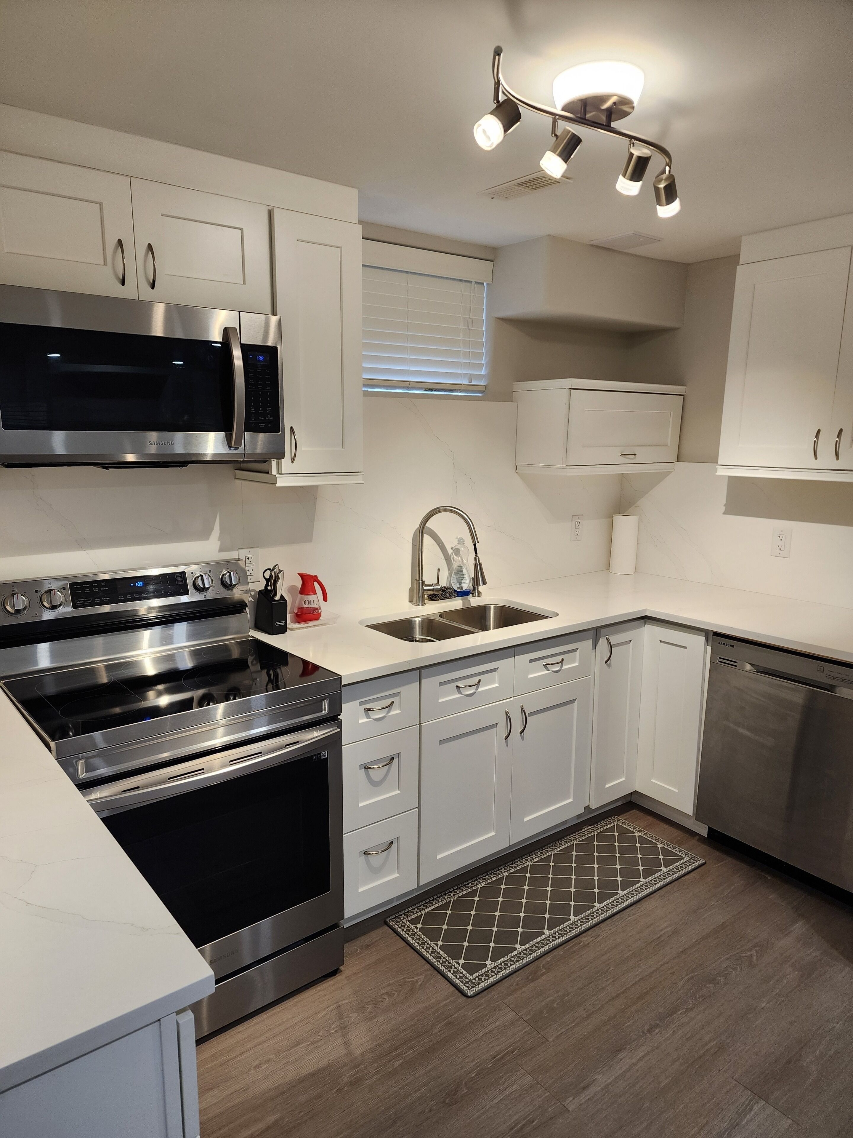 Stunning Basement Apartment