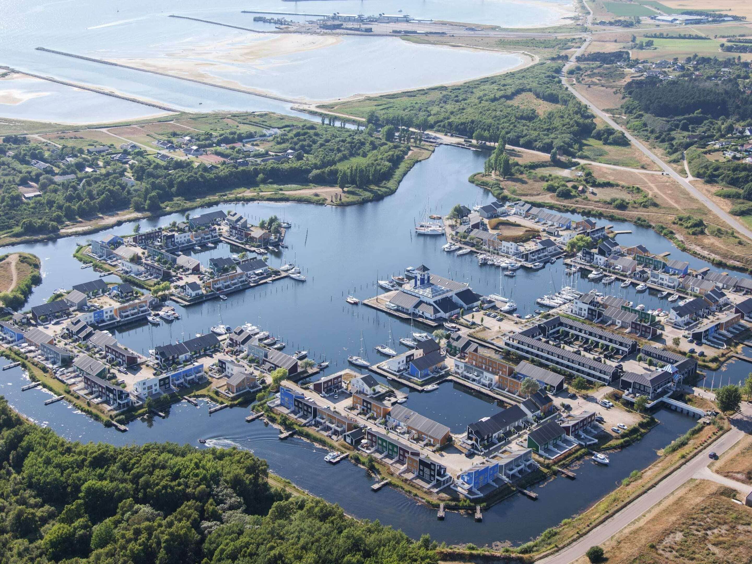 Holiday Home on a Holiday Park in Ebeltoft