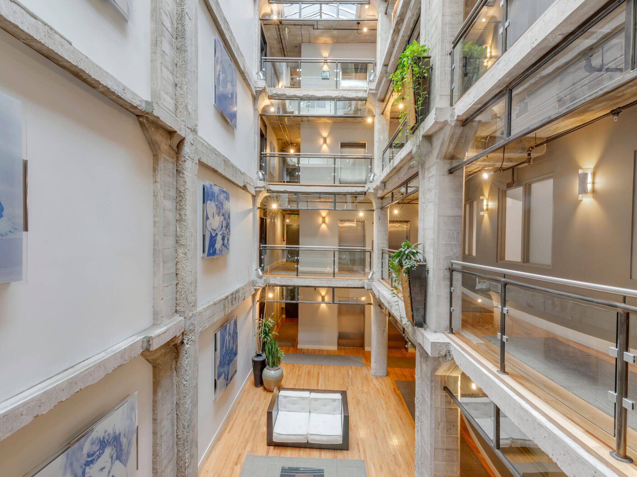 Stunning Downtown Denver Loft: Vibrant LoDo 2-Bed, 2-Bath Condo