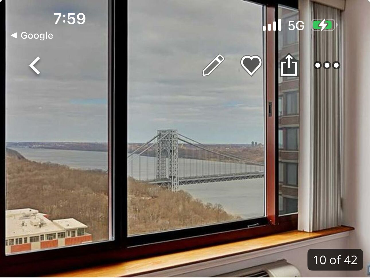 Chic 1-bedroom with fitness room and AC in fabulous Fort Lee