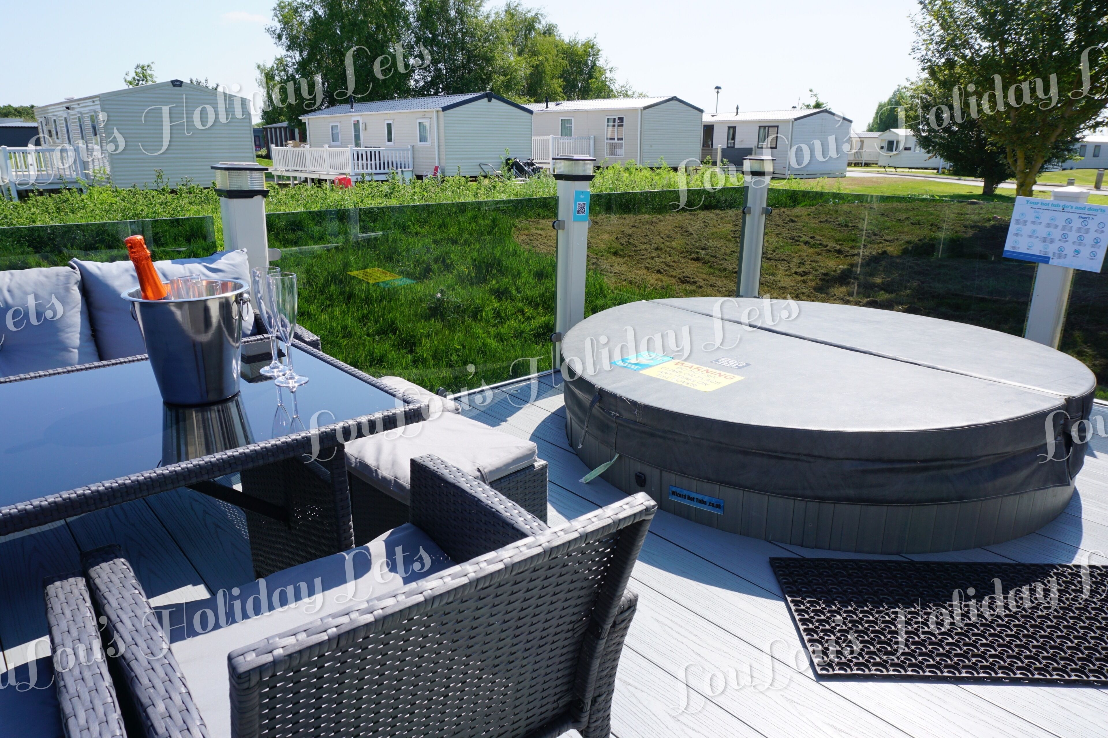 LouLou's Hot Tub Holiday Lets at Tattershall Lakes. All prices include passes!