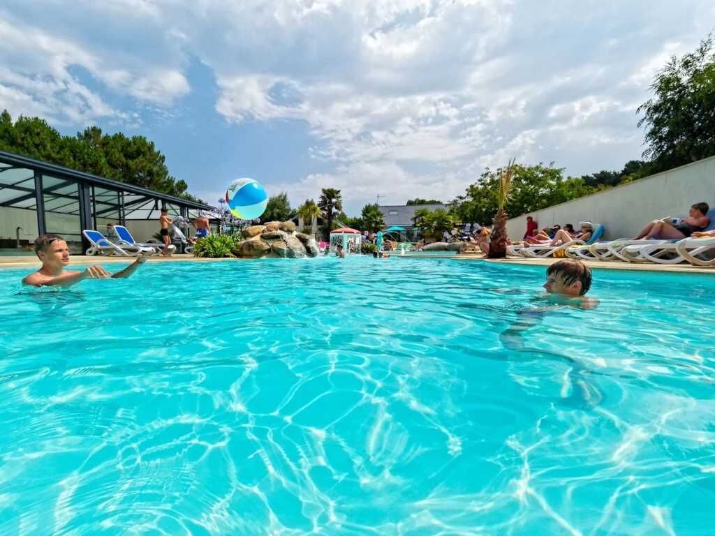 Camping 4 étoiles - Piscine  - ccaffee