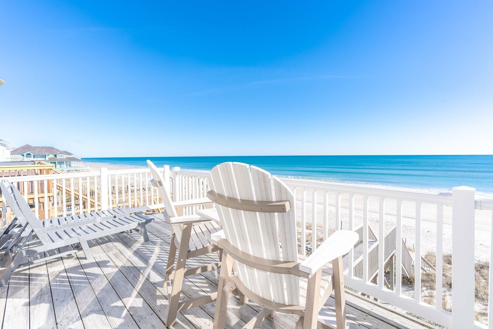 Dolphin's Den - 6BR Oceanfront home - elevator, sun decks!