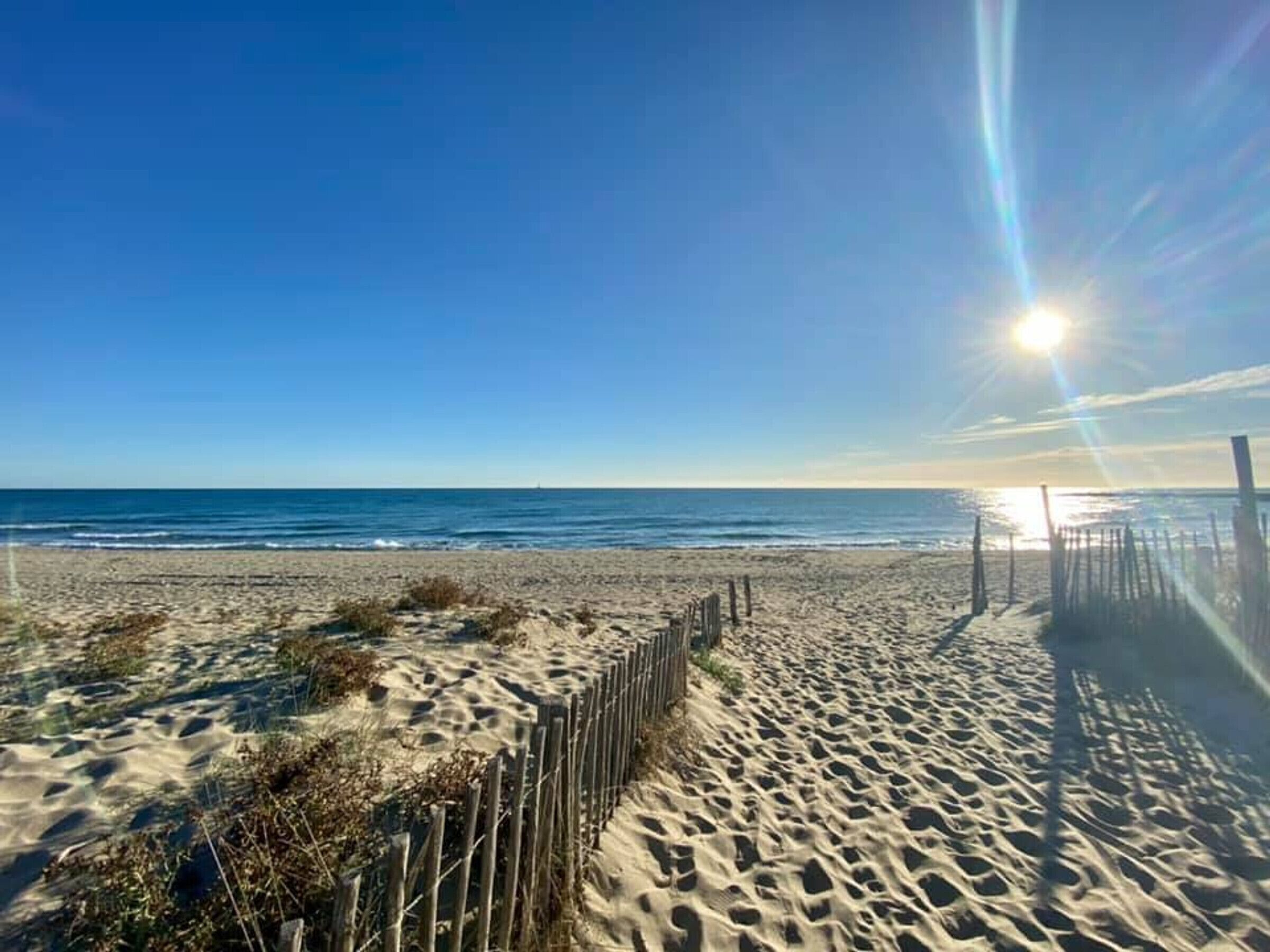 Spacious 3-room apartment with air conditioning and parking in Canet-en-Roussillon