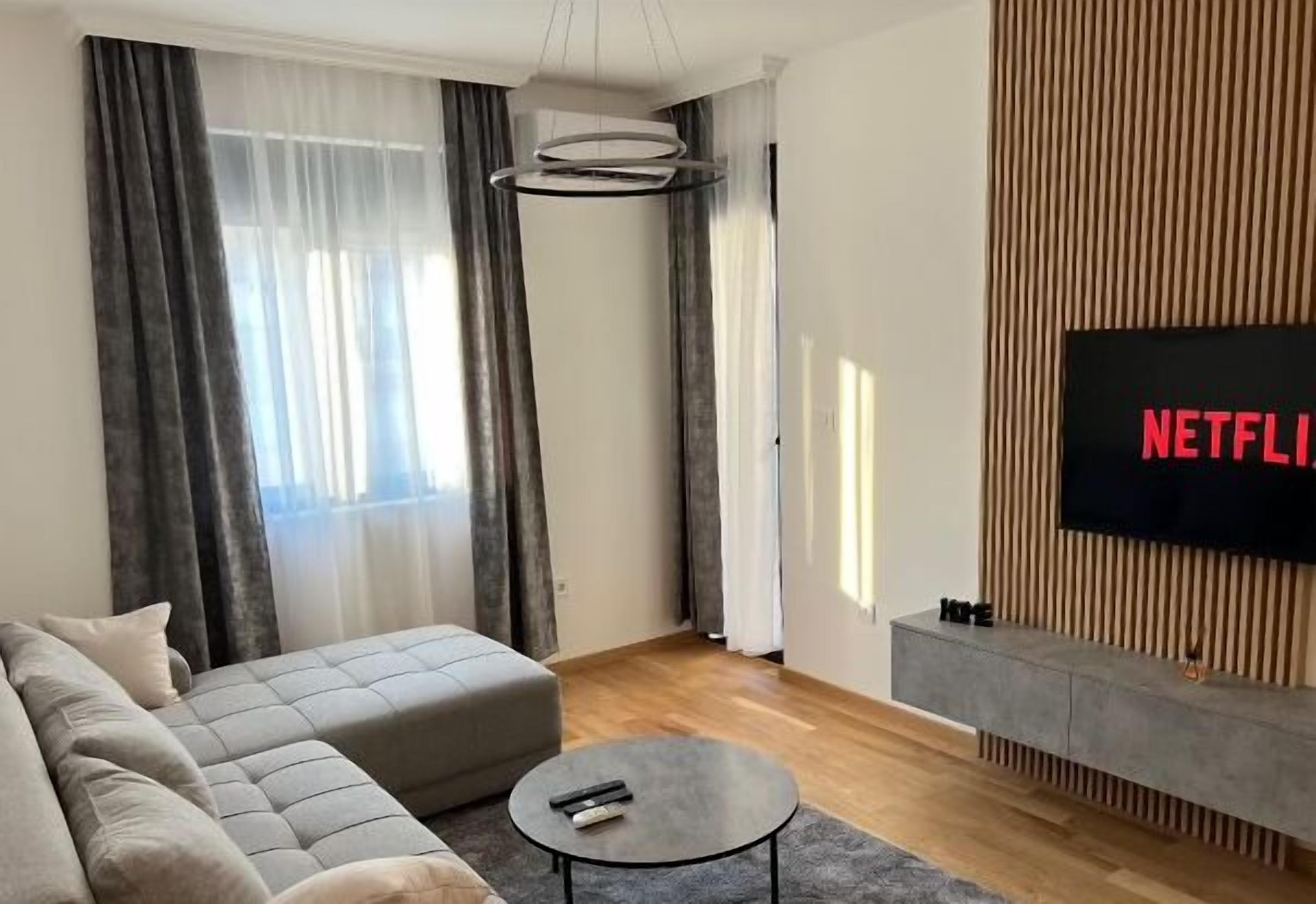 Montenegro luxury suites - New city