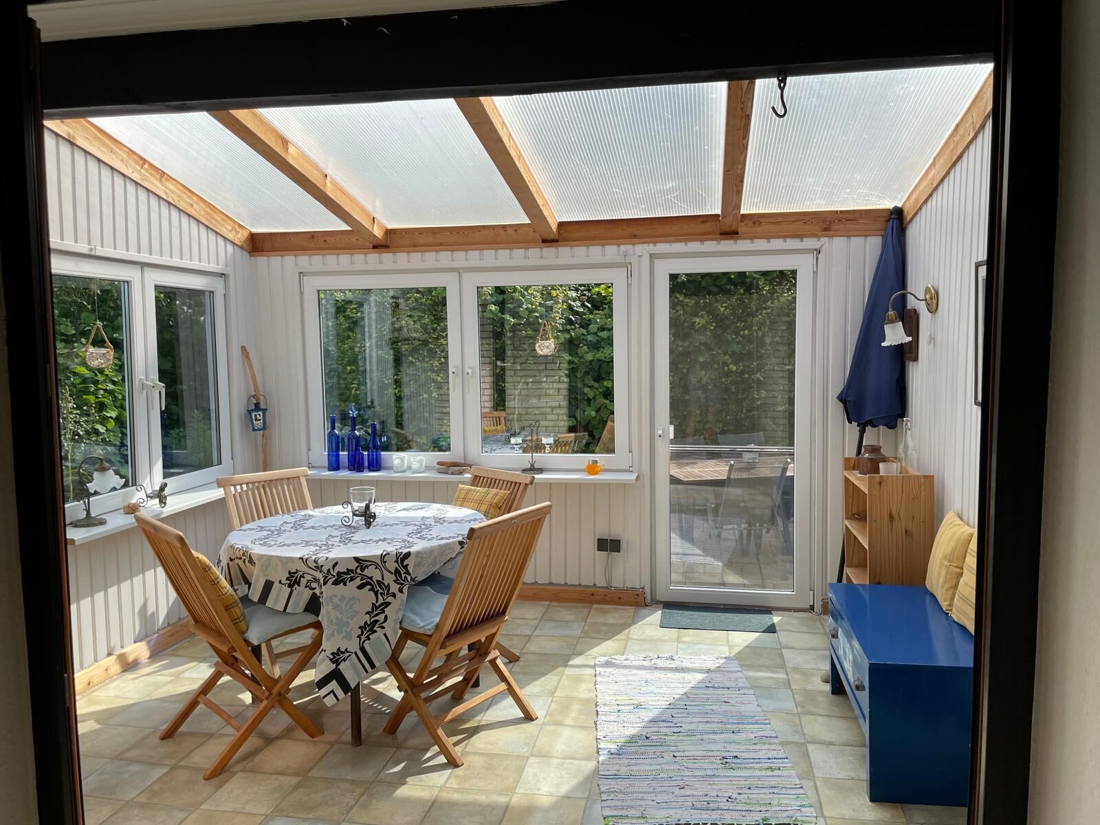 Quiet vacation home with sea views just 400m from the beach