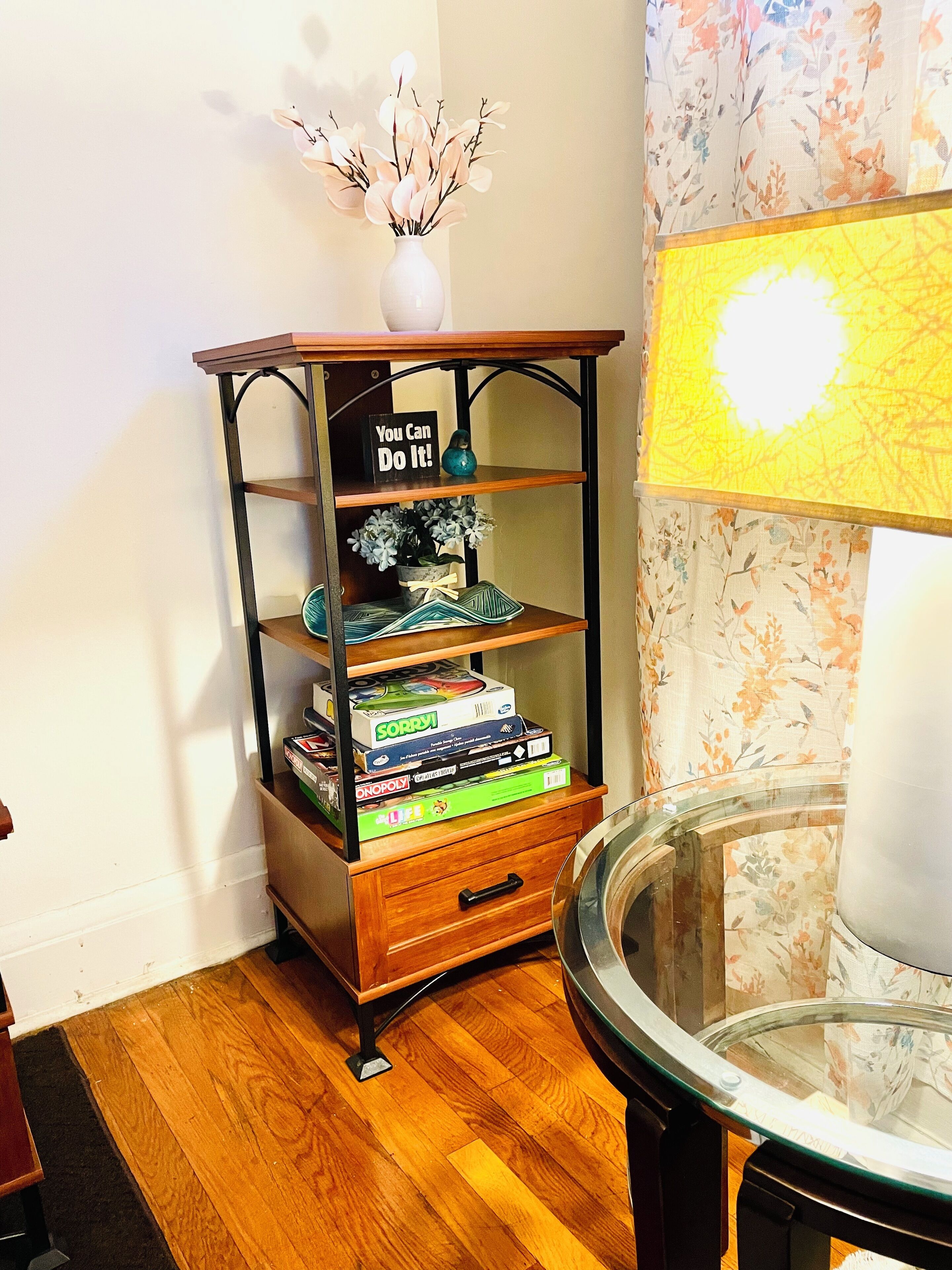 Cozy Zen 3 I Relax & Recharge l 2BR Peaceful Vibe in Cleveland Hts l UH, Clinic