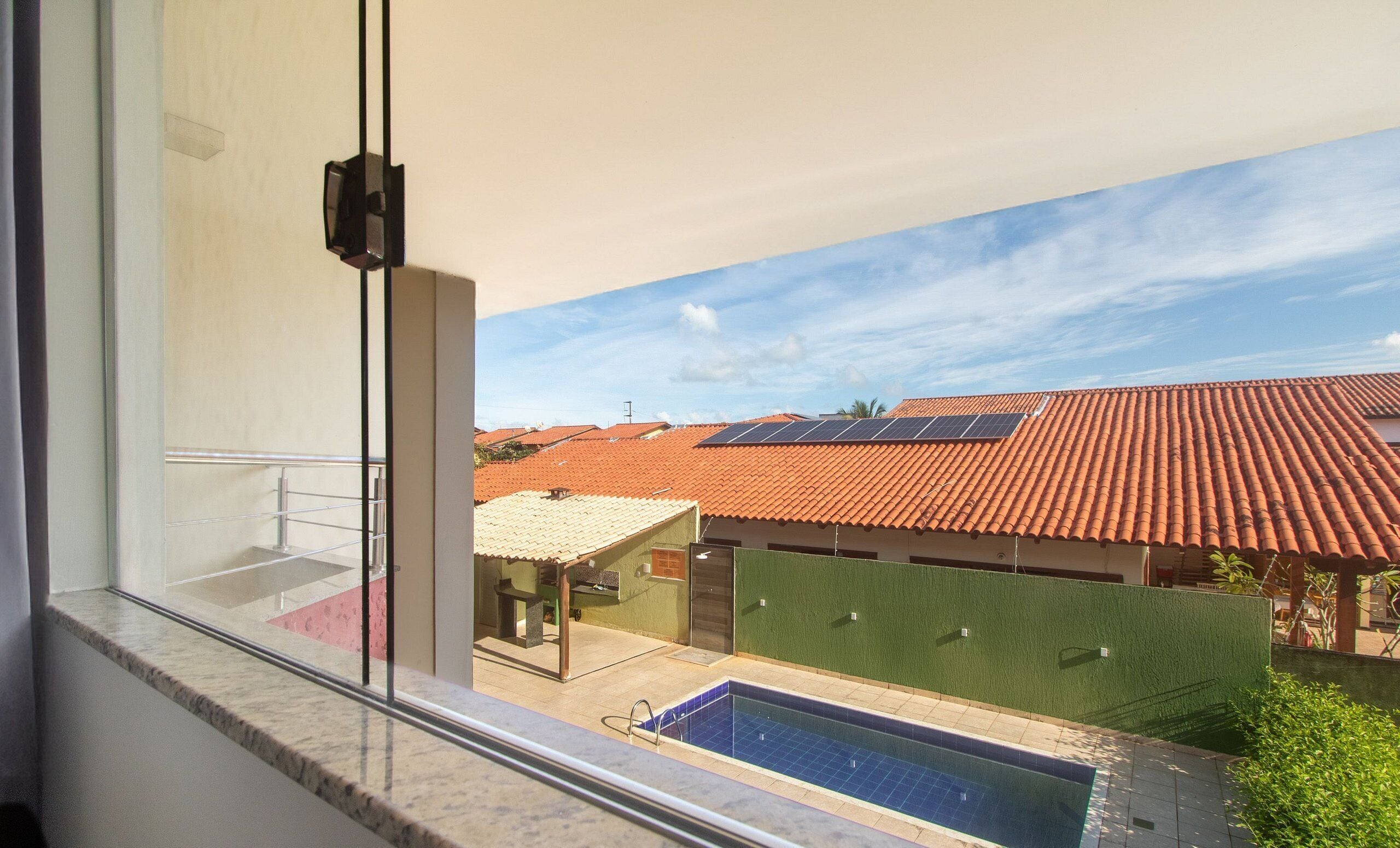 Apt in Condo w/ Pool 850m From the Beach - Srr0007