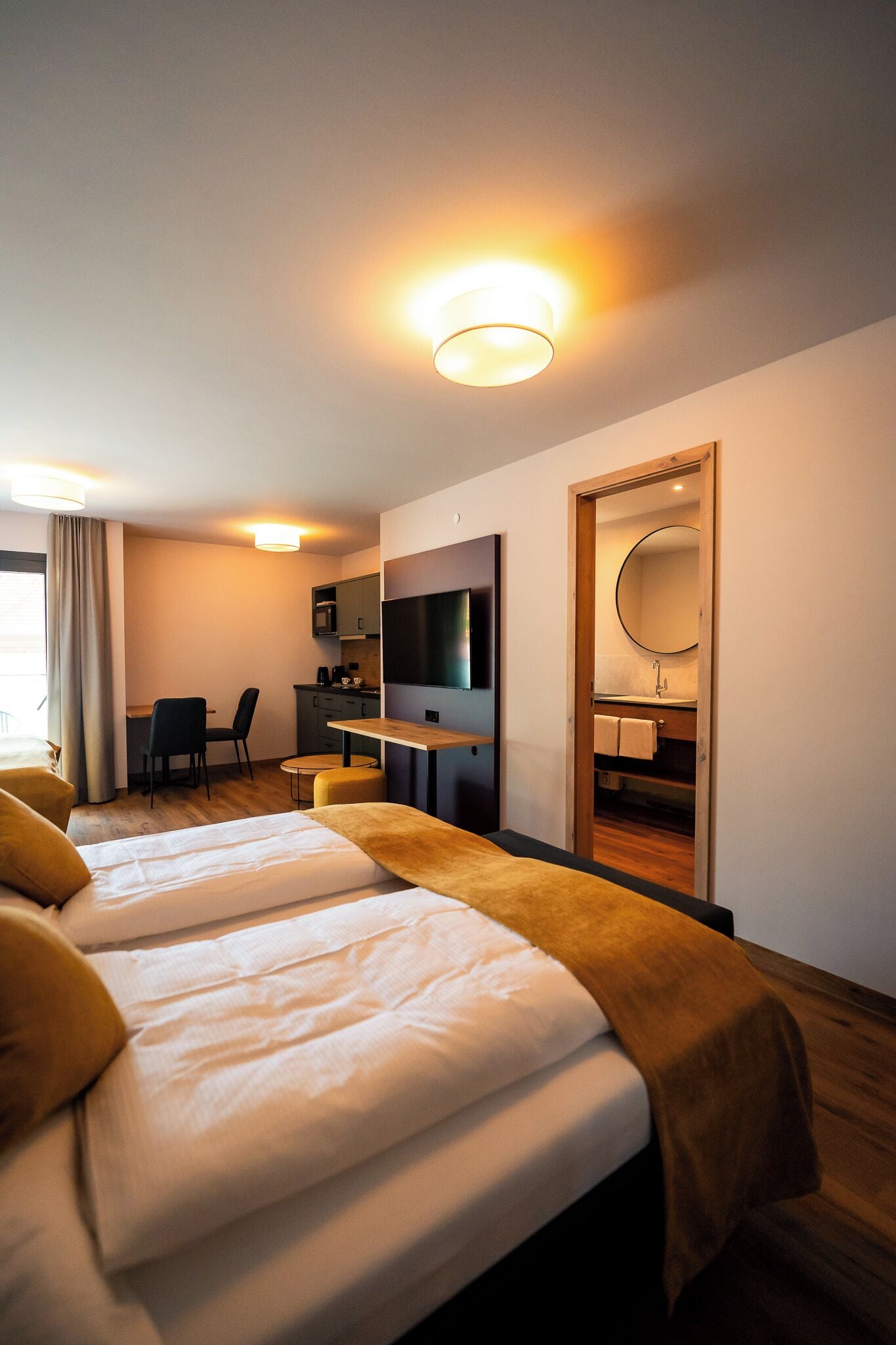 Adler Apartments