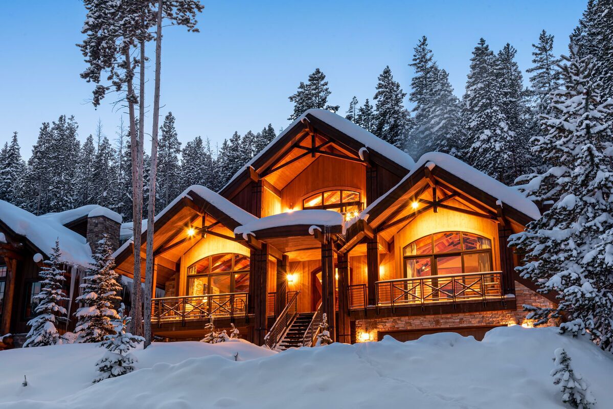 Mary Jane's Dream Home |  A True HGTV Dream Home | Private Luxe Lodge