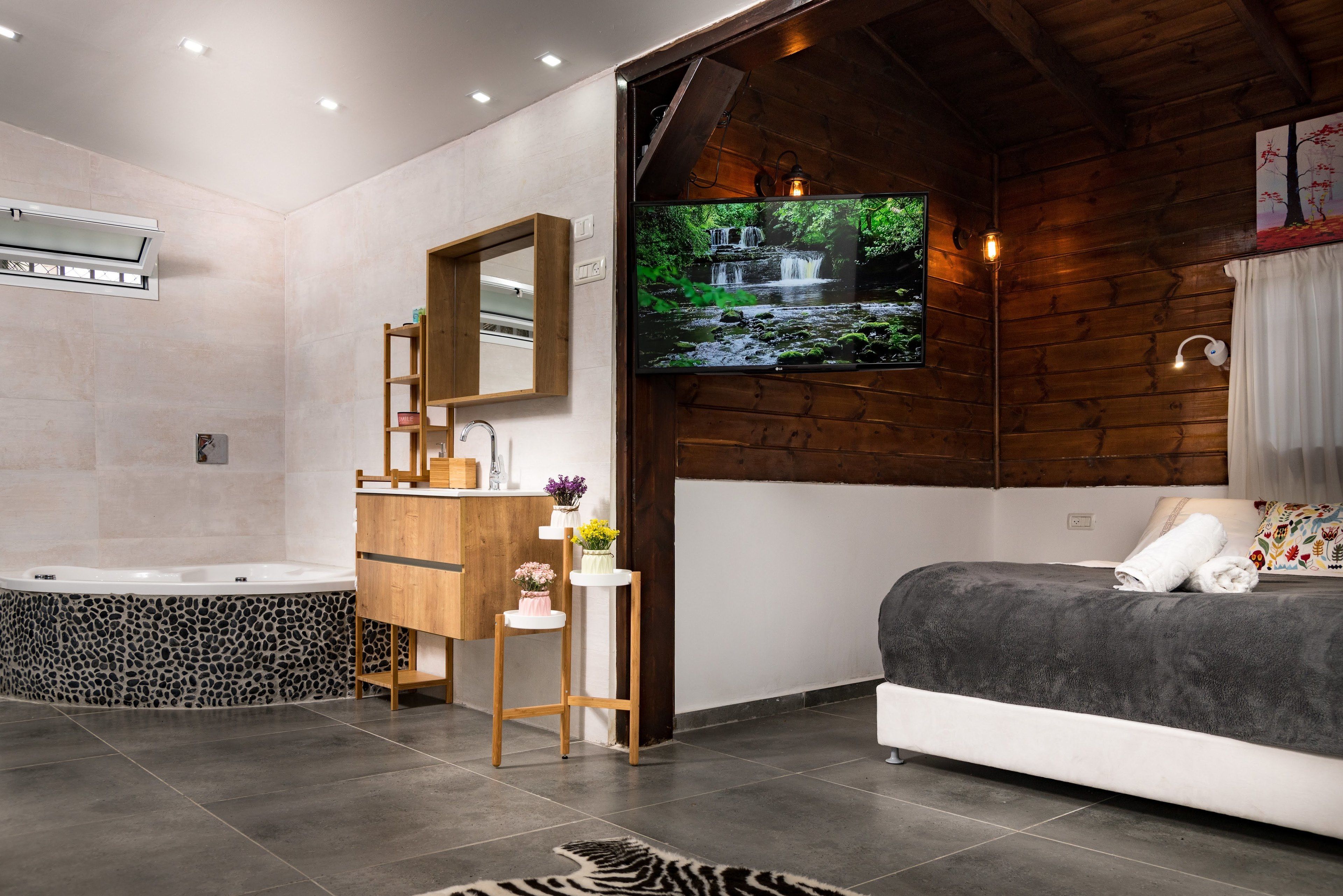 Kinneret Lodging