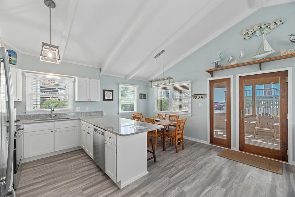 486 - Recently Renovated and Only 1 Lot from the Ocean!