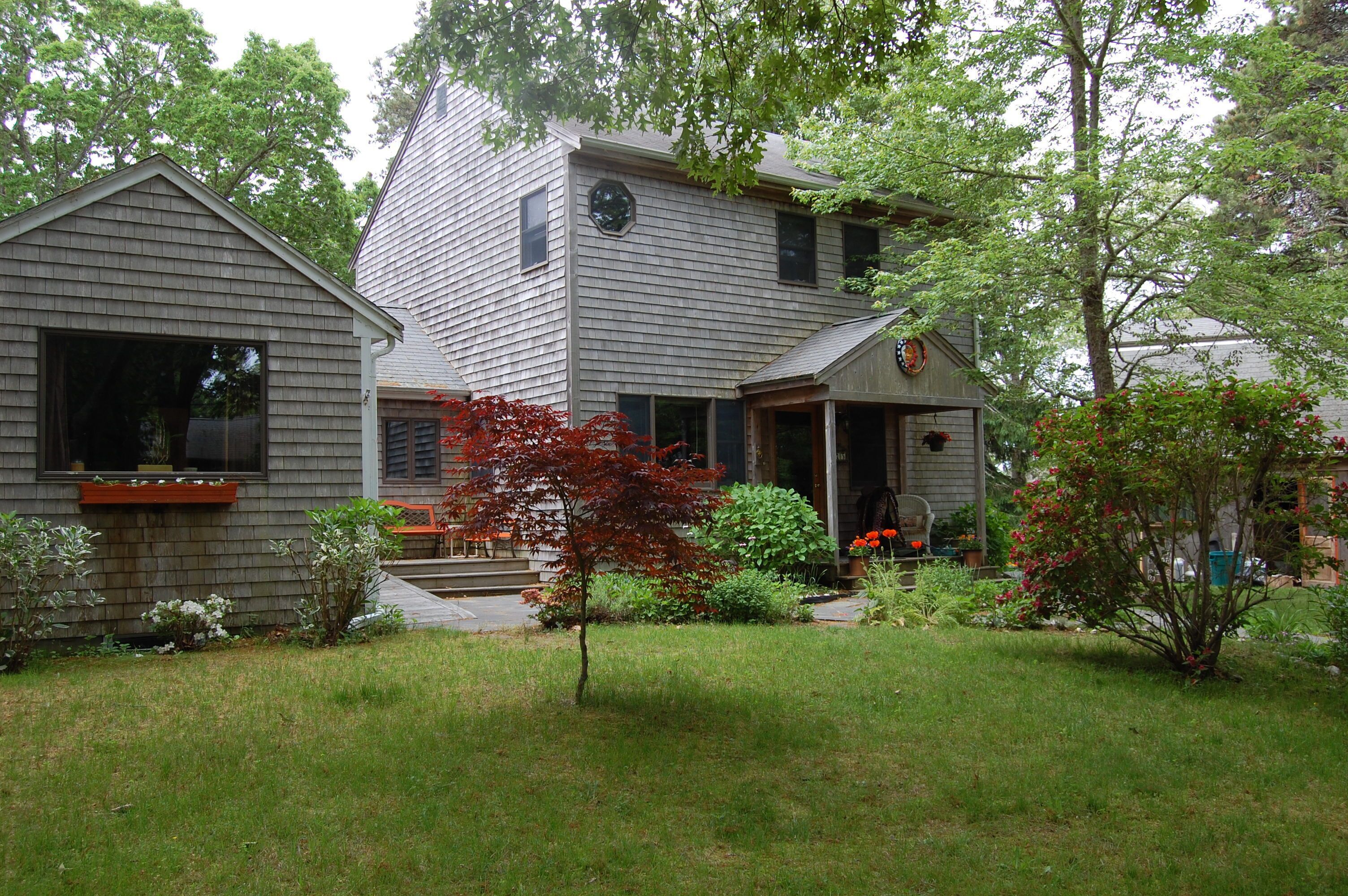 Eastham,  Minister Pond Waterfront! Still available week of August 23