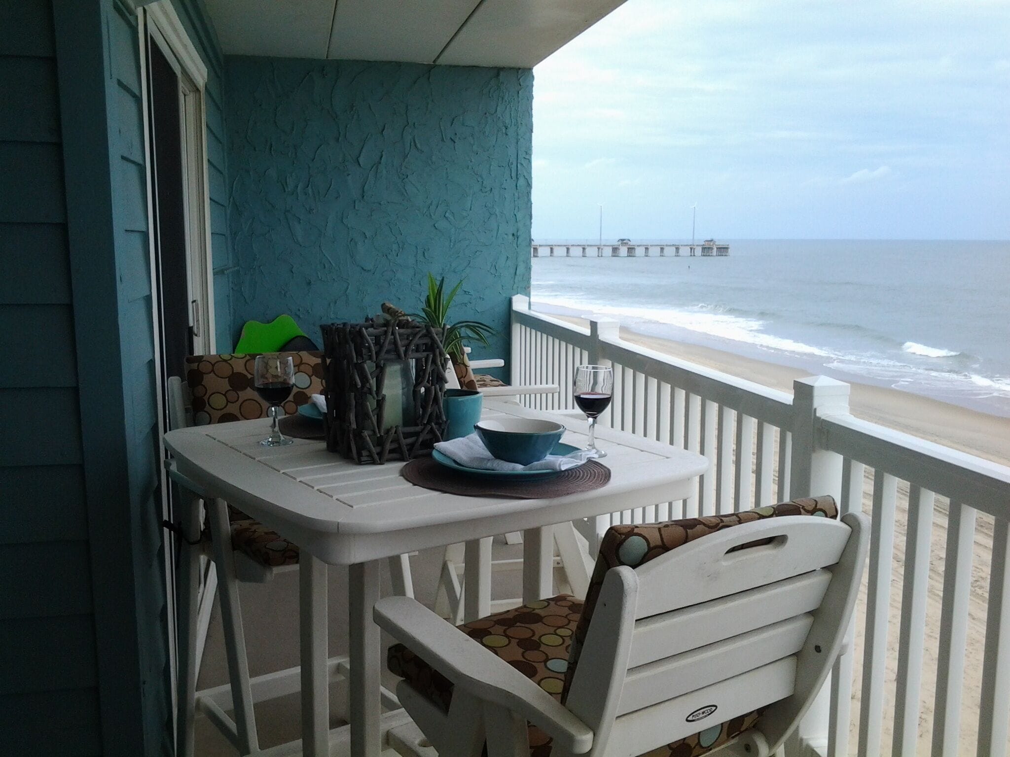 Oceanfront  condo in OBX Fully Renovated 2 Bedroom, 2 Bath Condo On The Beach