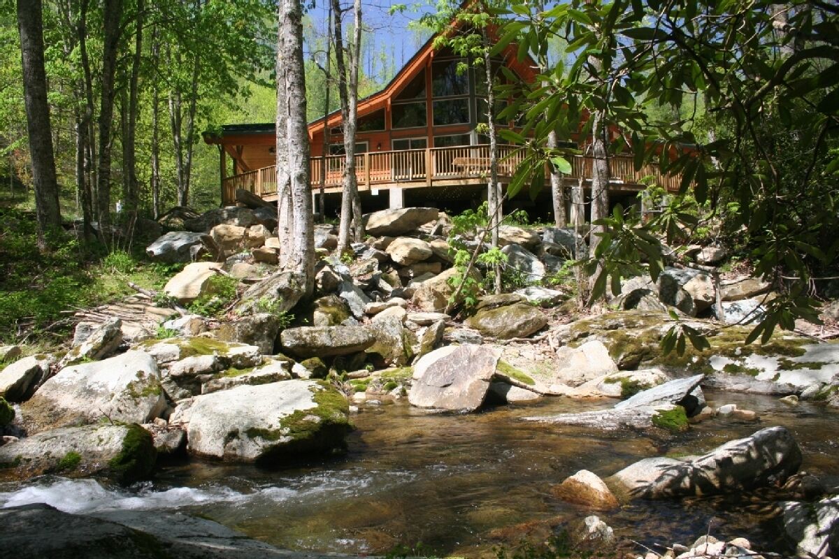 Waterfalls and Trout Fishing, Secluded Streamside Home on 82 Acres