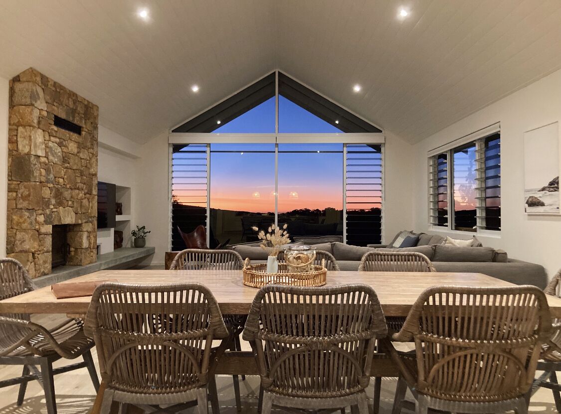 SUNSET DECK - Yallingup Brand NEW Home!