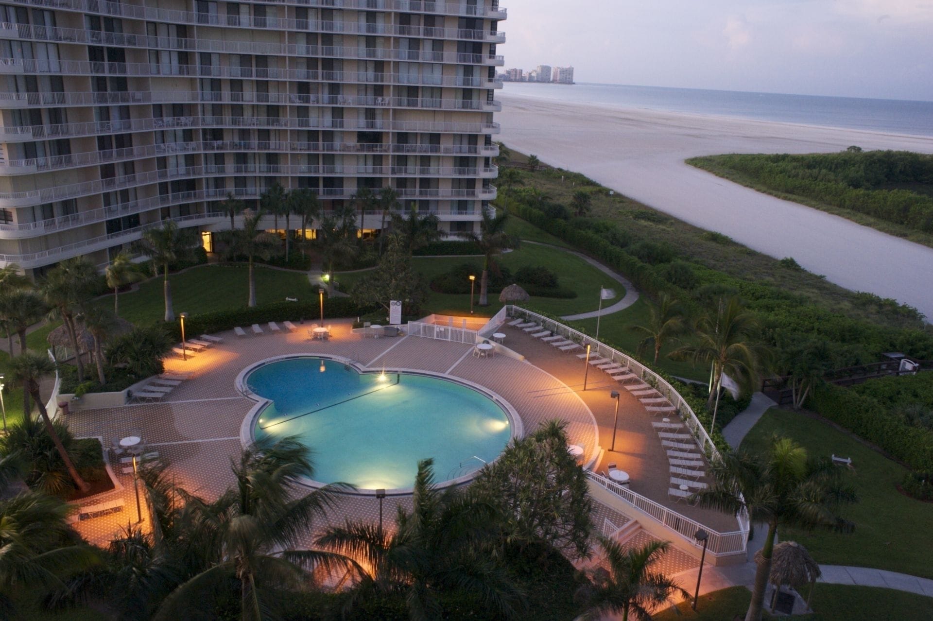 South Seas Direct Ocean Front Condo-Excellent Southwest Gulf & Beach View