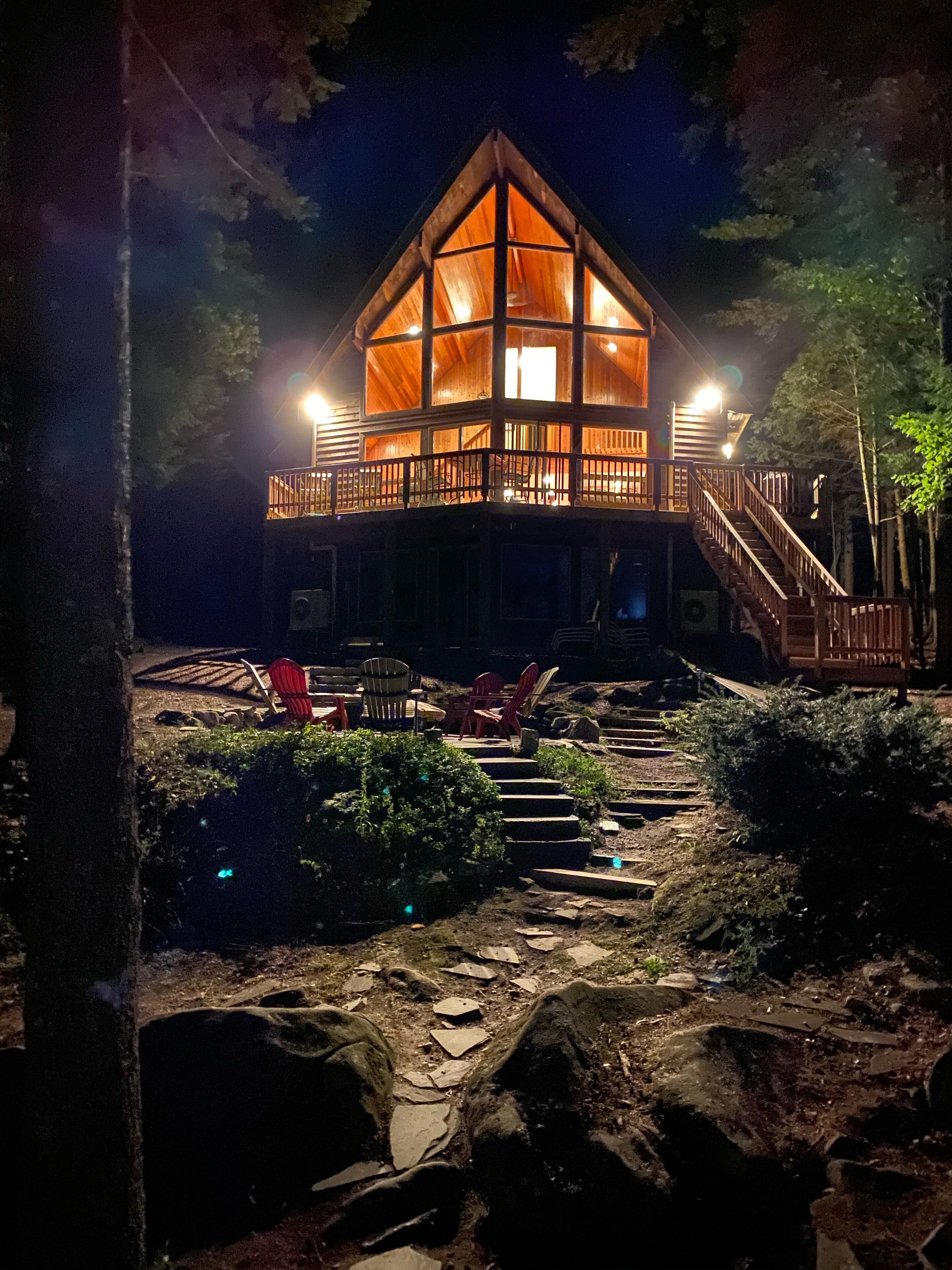 Lake / Ski Rental - A Home For All Seasons Sunapee Waterfront Cedar Home
