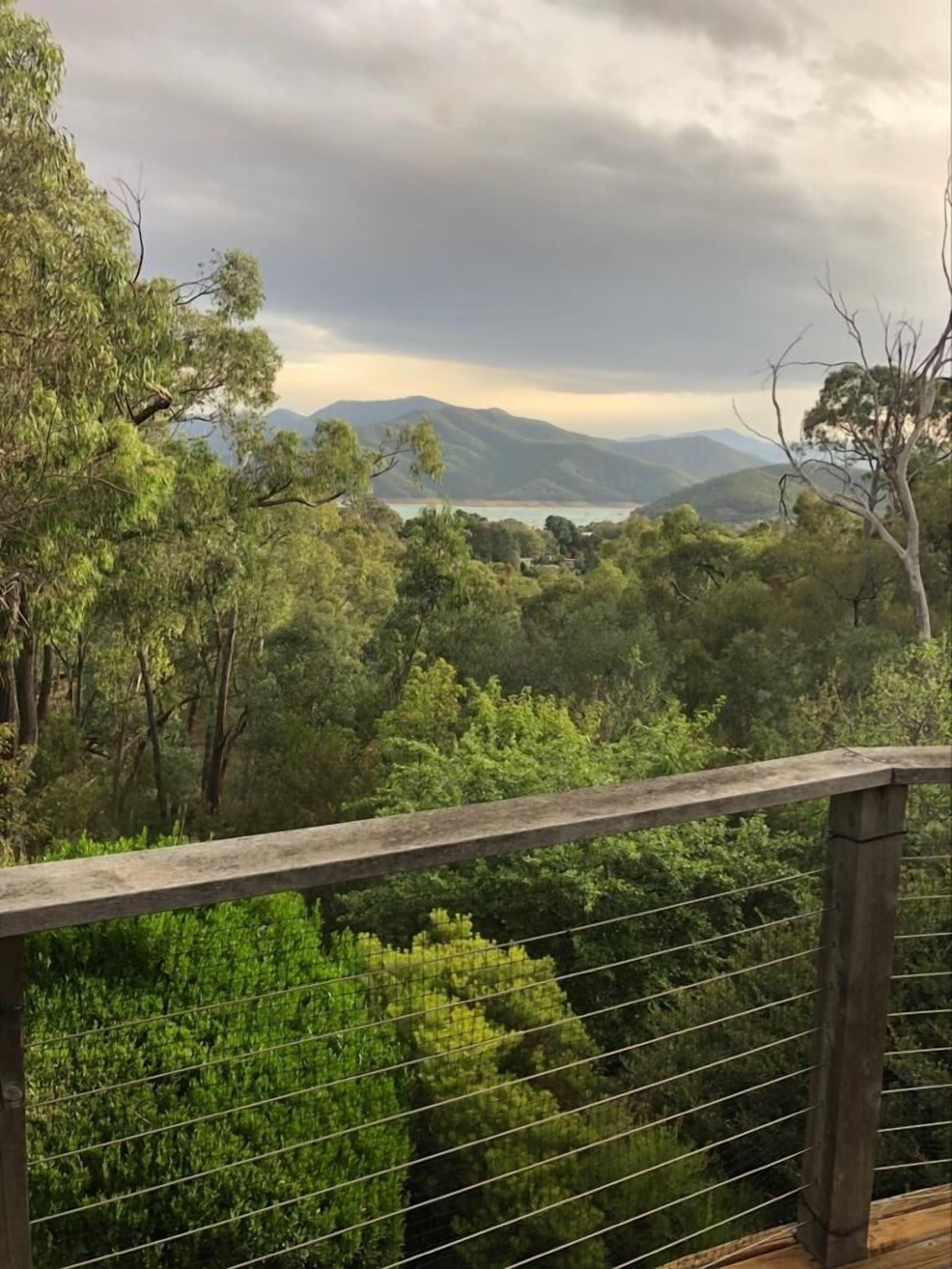 Ngurra Mountain Bay Mansfield