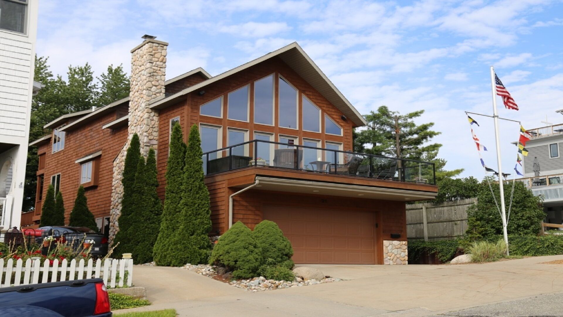 Prime location In Heart of Downtown Grand Haven