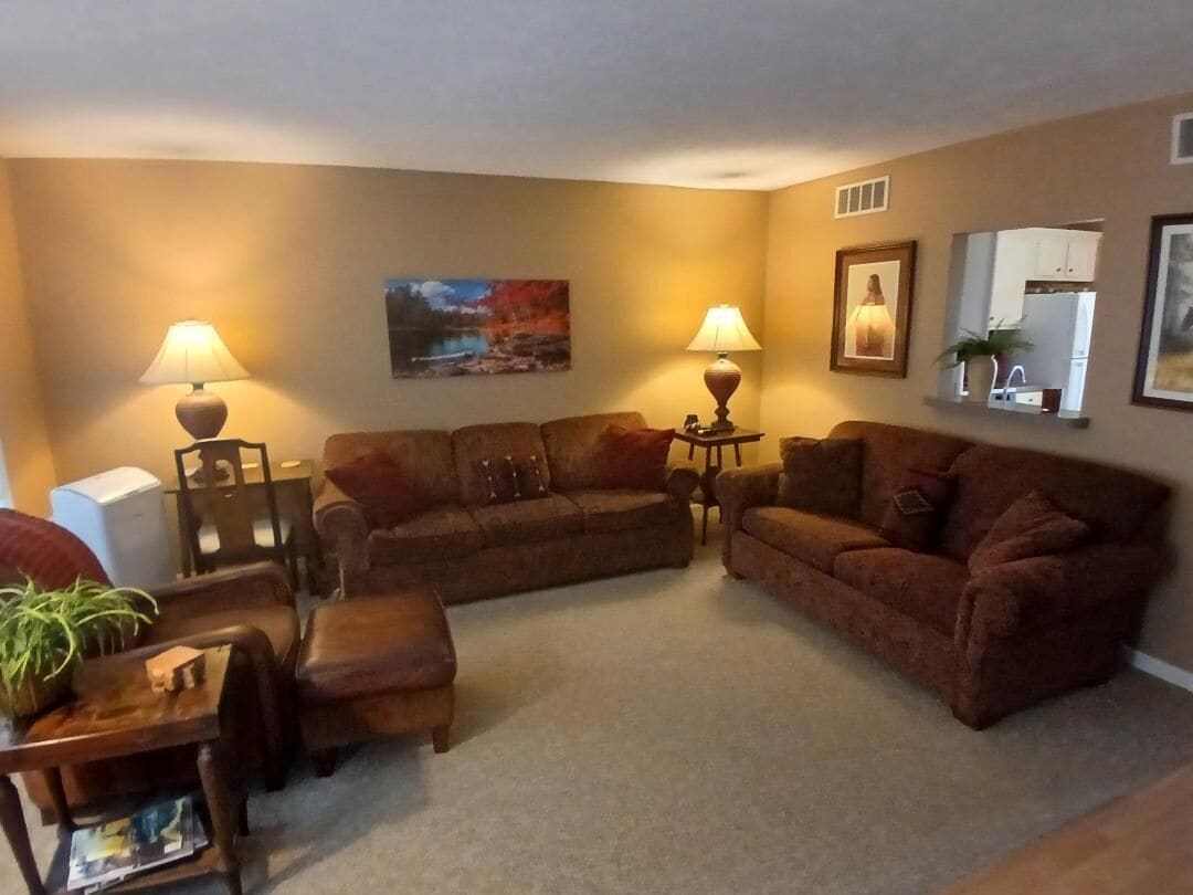 Wonderful Condo in a terrific location!!!