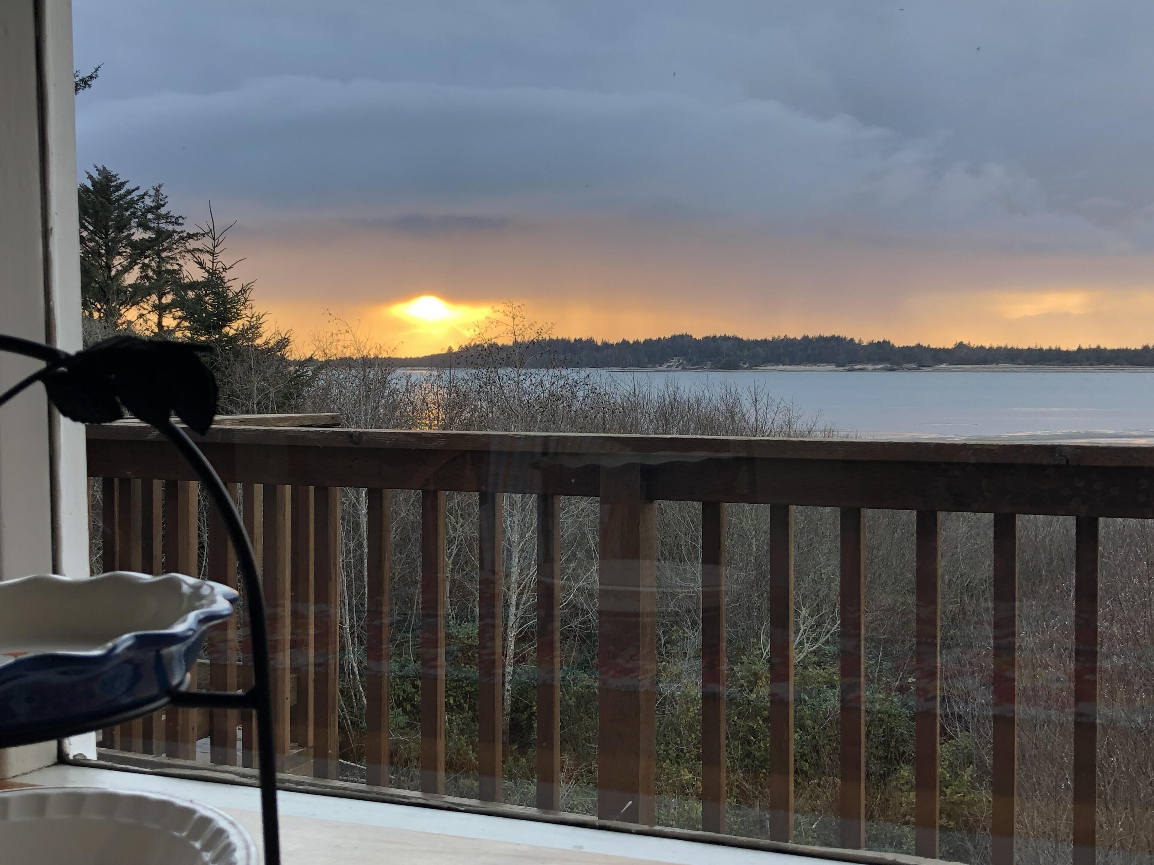 The BEACH HOUSE on Oregon’s beautiful South Coast...
