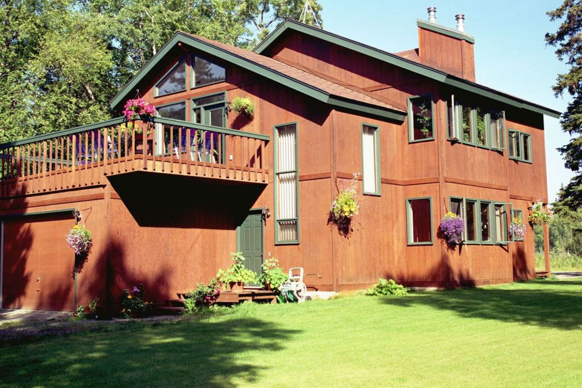 Secluded home less than 5 minutes to Kenai River