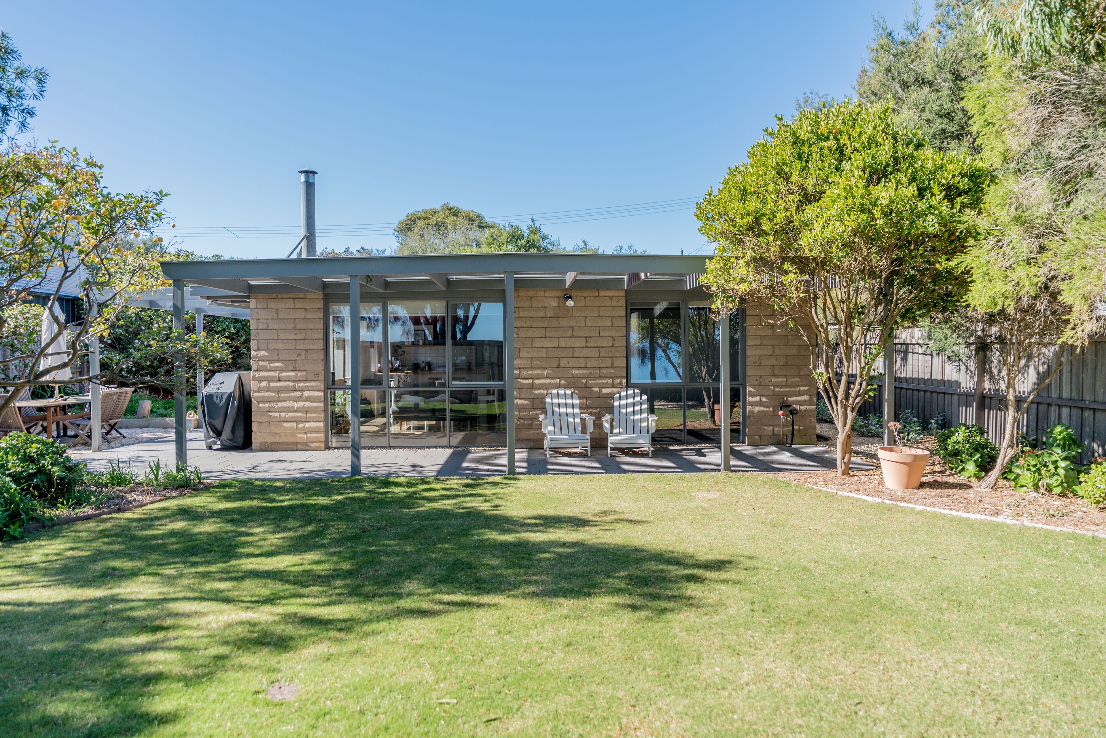 Sunset at the Heads - 3 BR, 2 bathroom house in stunning Barwon Heads