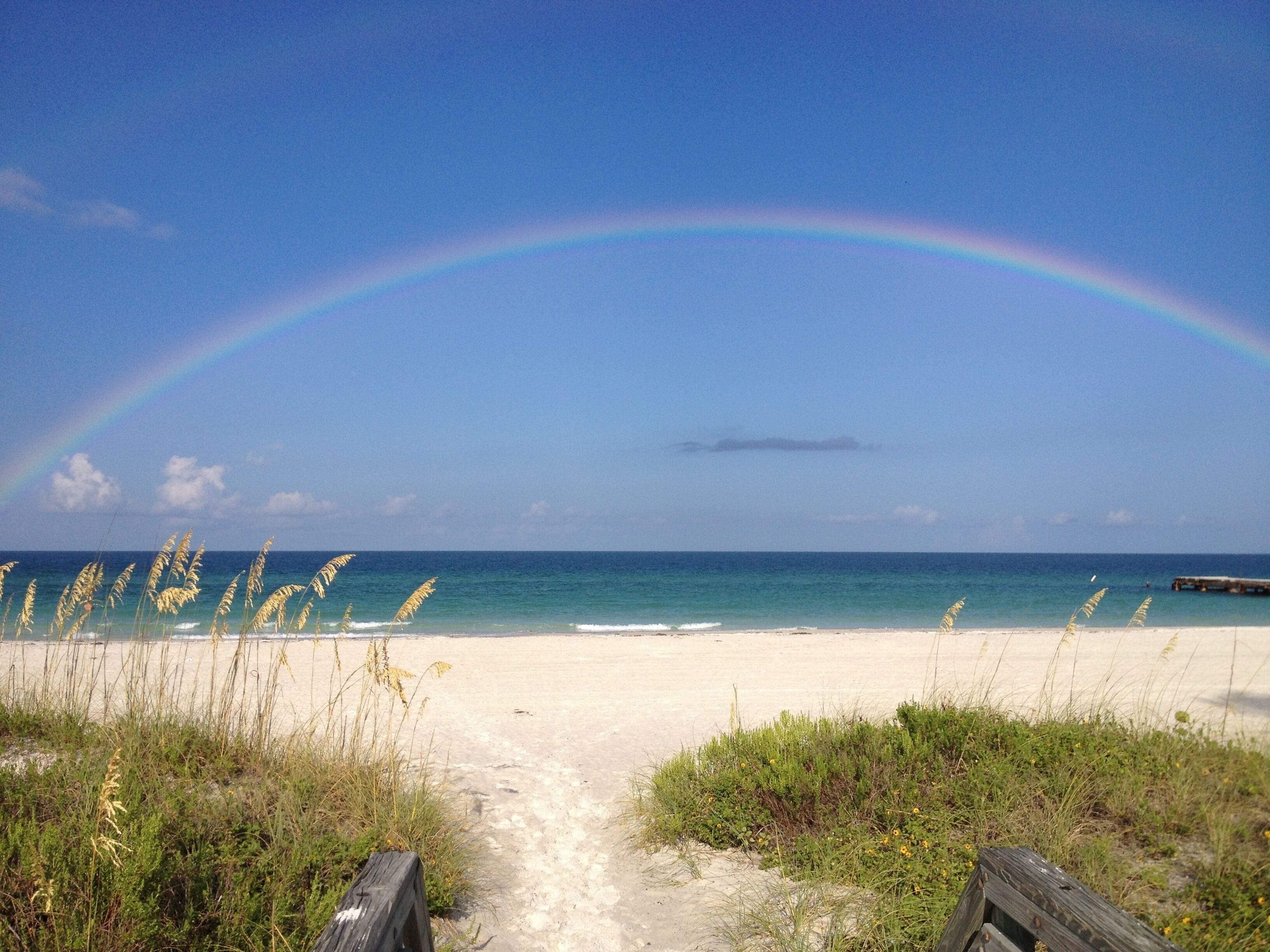 3 Waterfront Cottages- 4 units - Rent 1 or all 4 - Dock - 1 Block to Beach