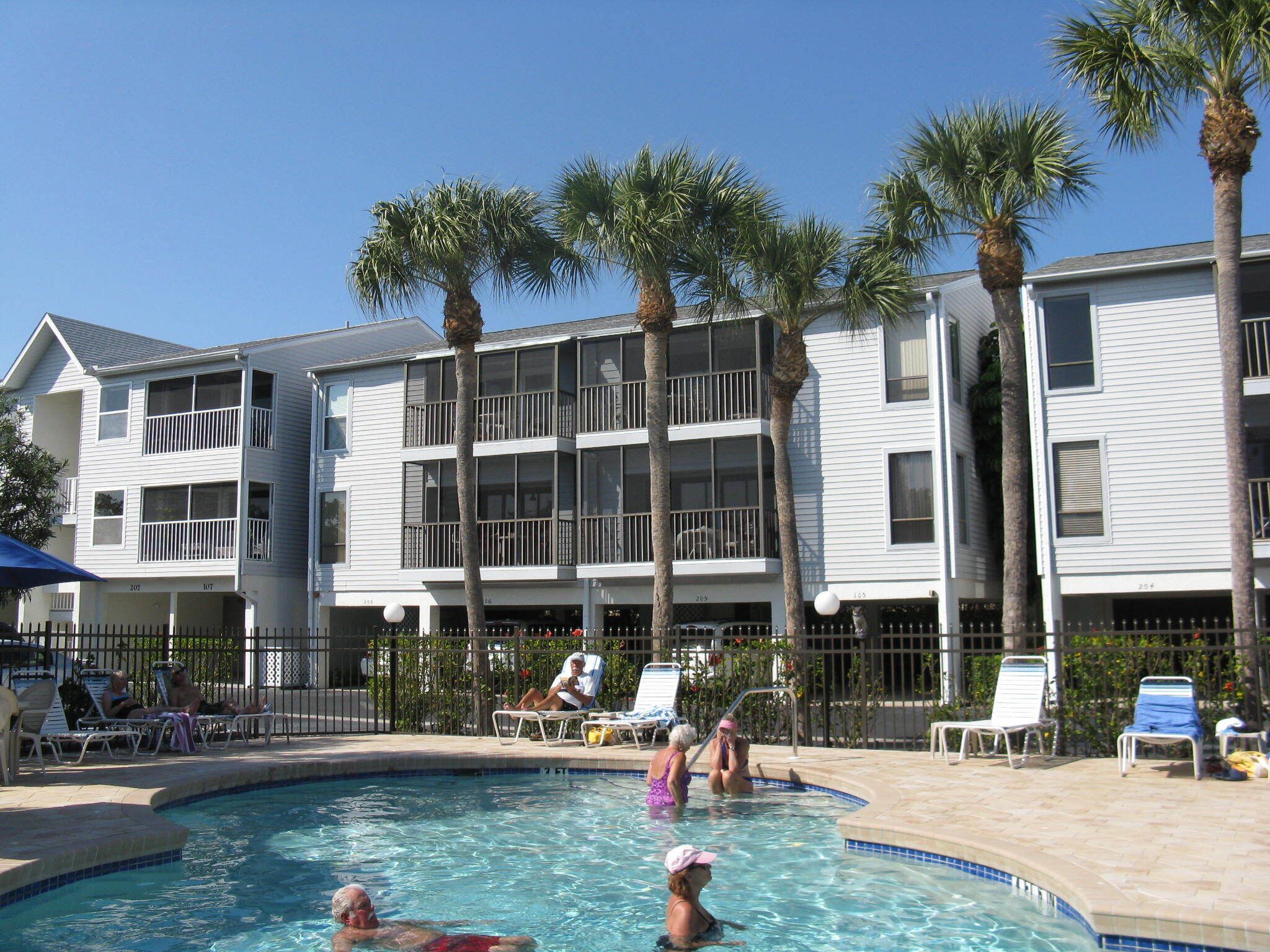 Sandy Point get away on AMI excellent location