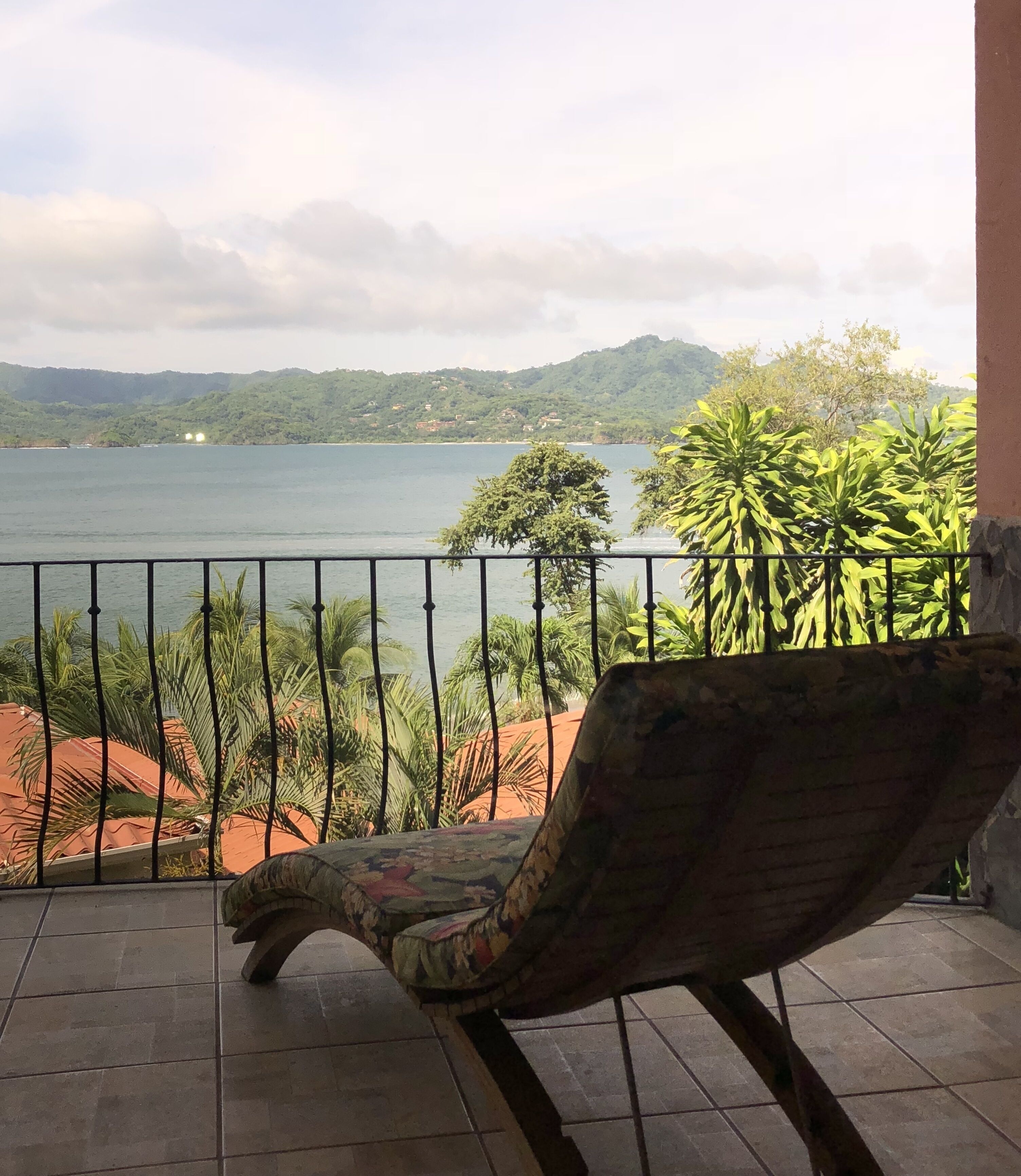 1BR Oceanview Apartment Flamingo Marina Resort