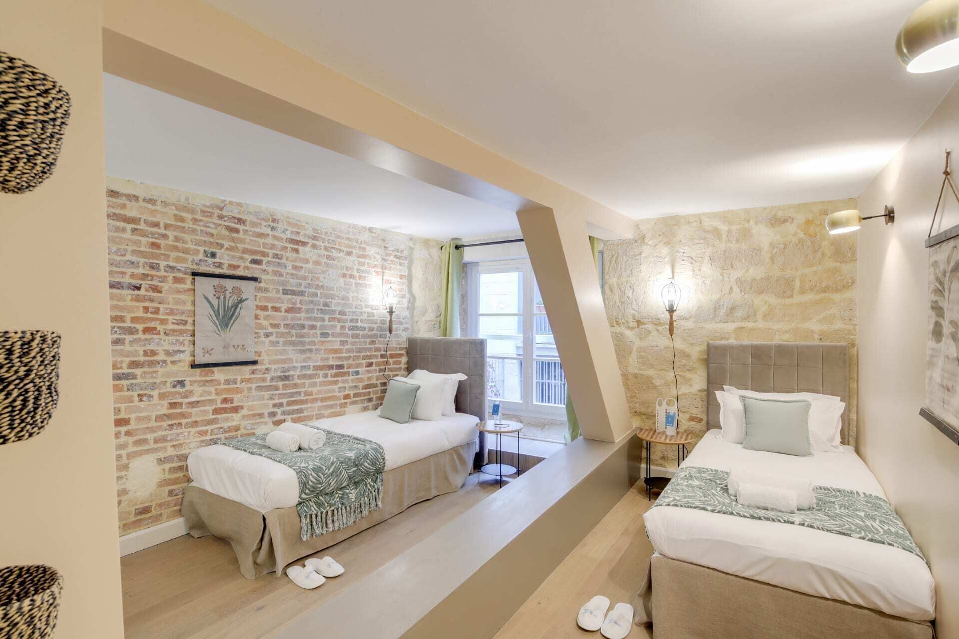 Sweett | Sentier II - Four Bedroom Apartment, Sleeps 9