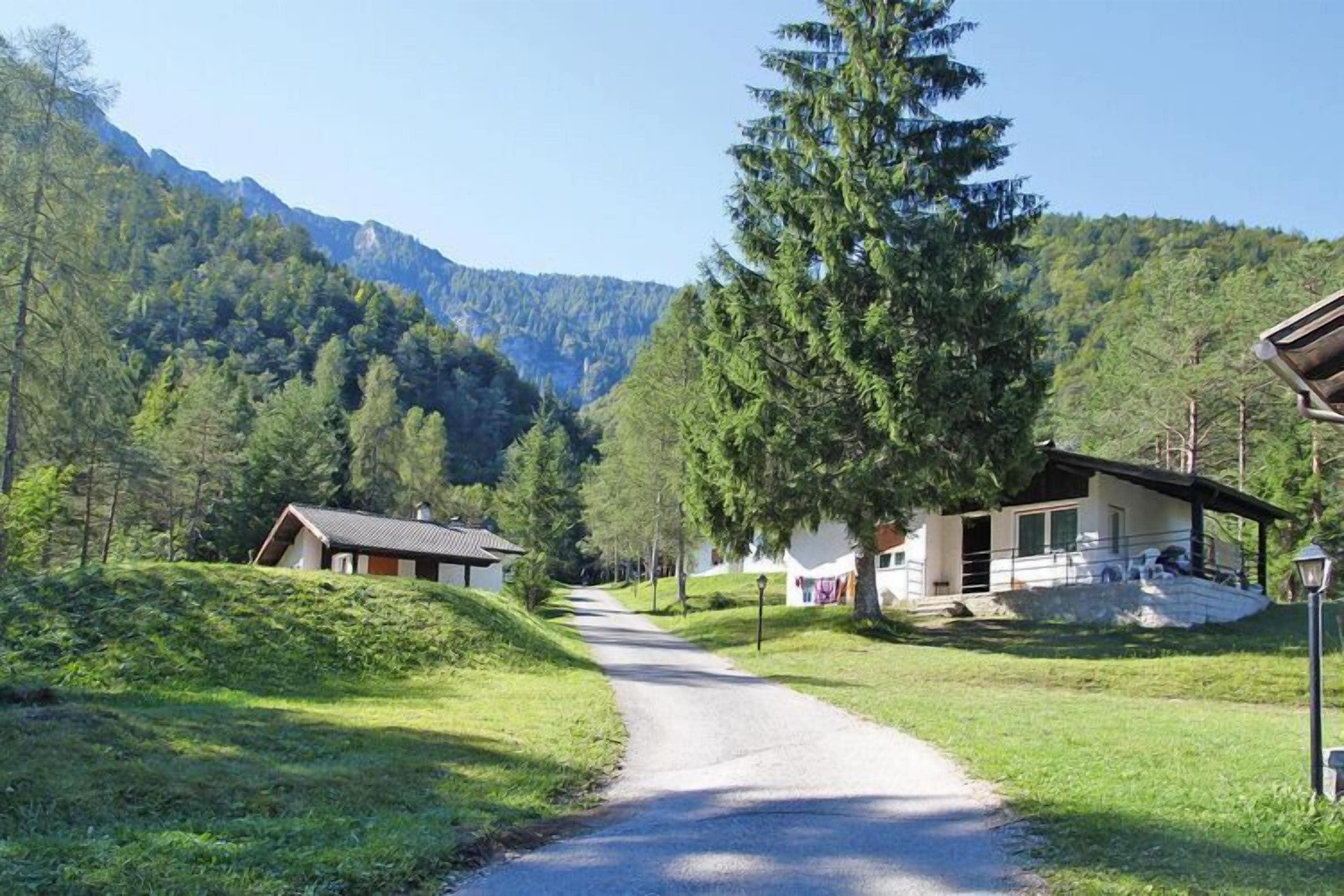 Apartment Santa Lucia in Bezecca