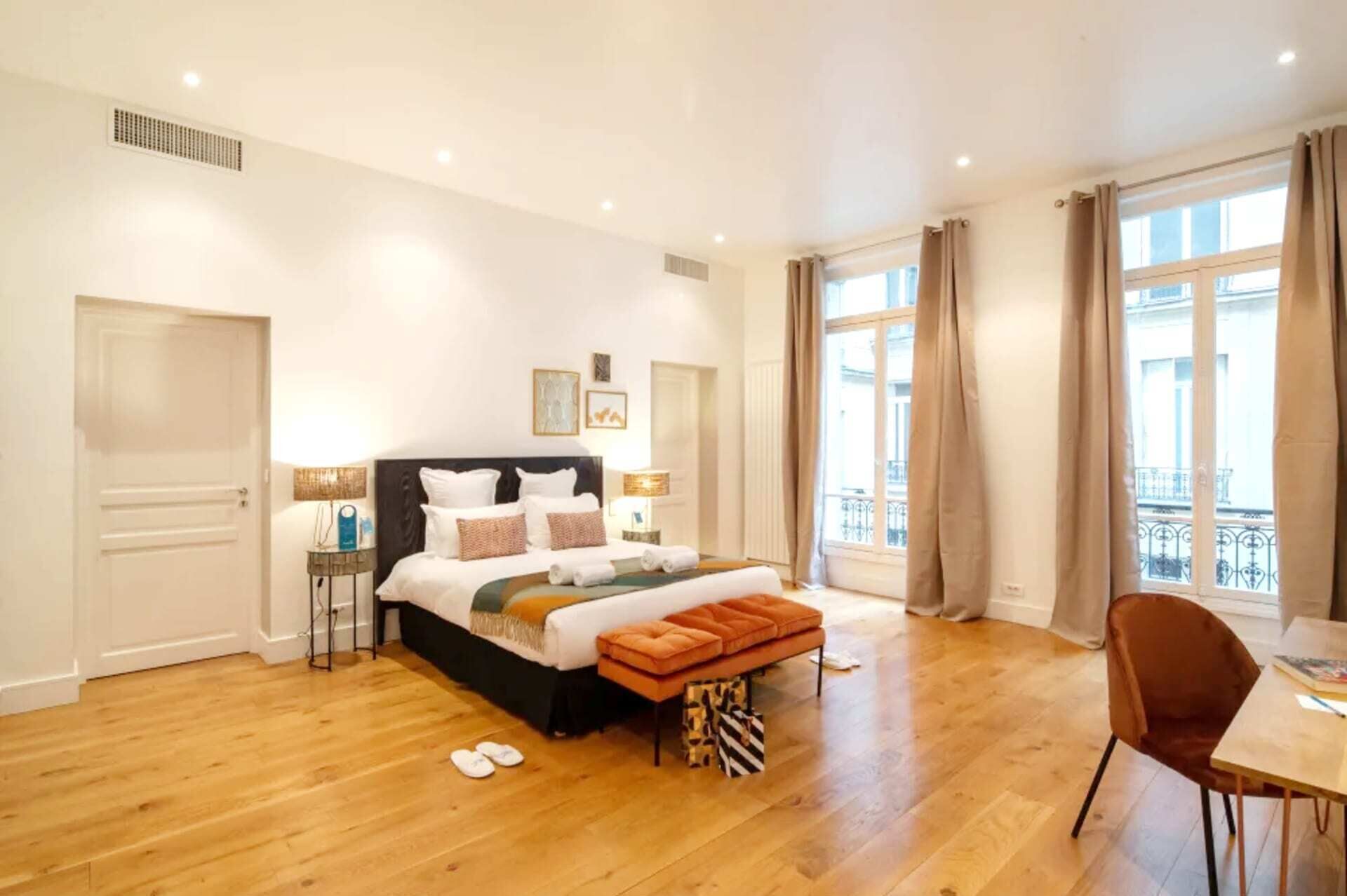 Sweett | Boccador I - Four Bedroom Apartment, Sleeps 9