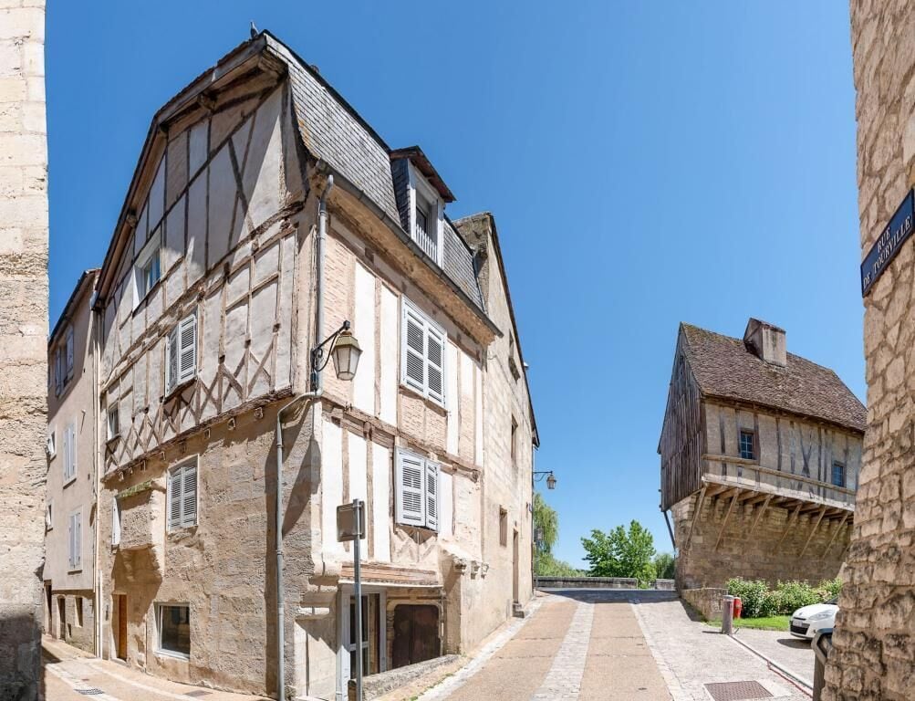L'Atypique - Historical Charm and Modern Comfort in the Heart of Périgueux.