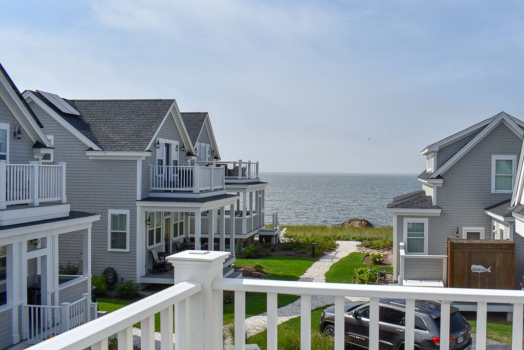 Gorgeous ocean views in Heritage Sands sleeping 8