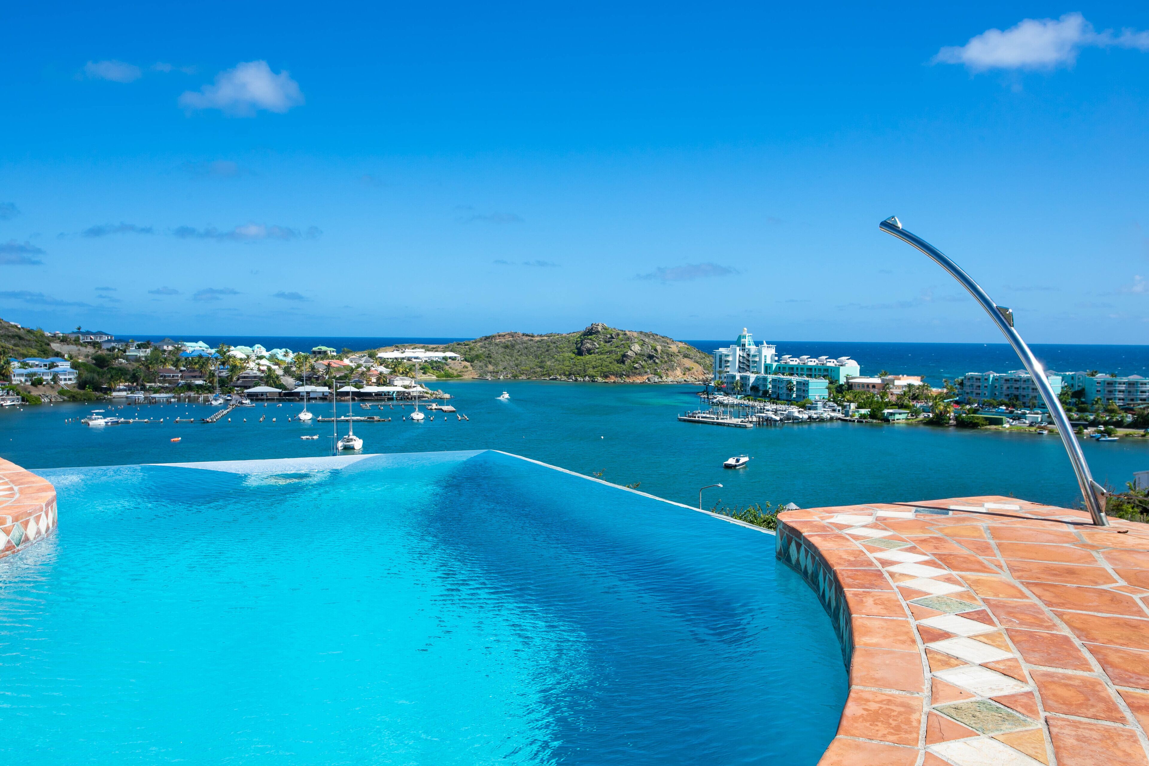 Amazing 5 Bedroom Villa overlooking Oyster Pond on St. Maarten!