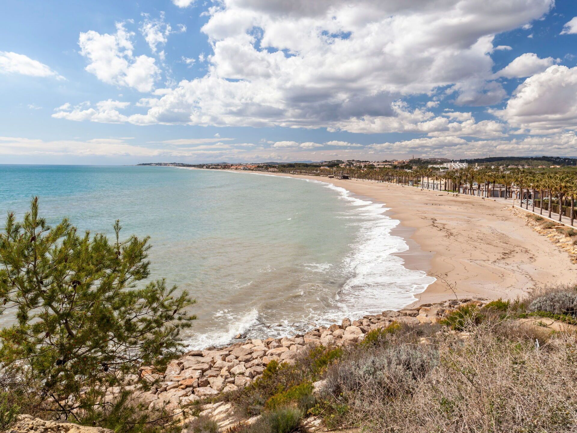 Wonderful villa for 7 guests with pool, WIFI, TV and patio