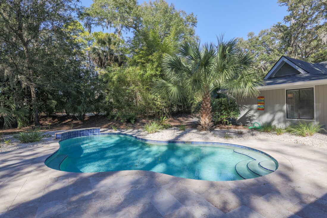 2 Heritage: Spacious luxury in this 4 BR Sea Pines Home with Pool, Free Bikes
